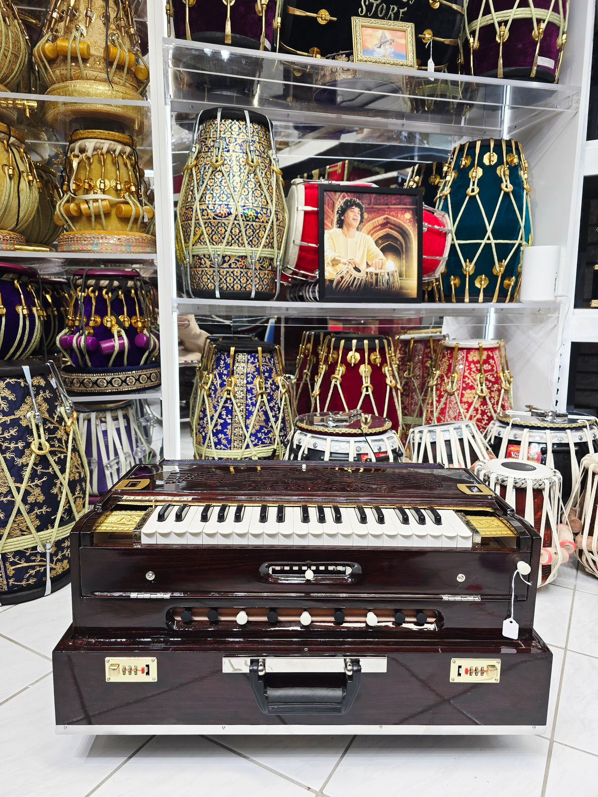 NaadVistaar™ Heritage Scale-Changer Harmonium — 3-Reed BMF | 9-Scale Traditional Build *Very Minor Cosmetic Blemishes