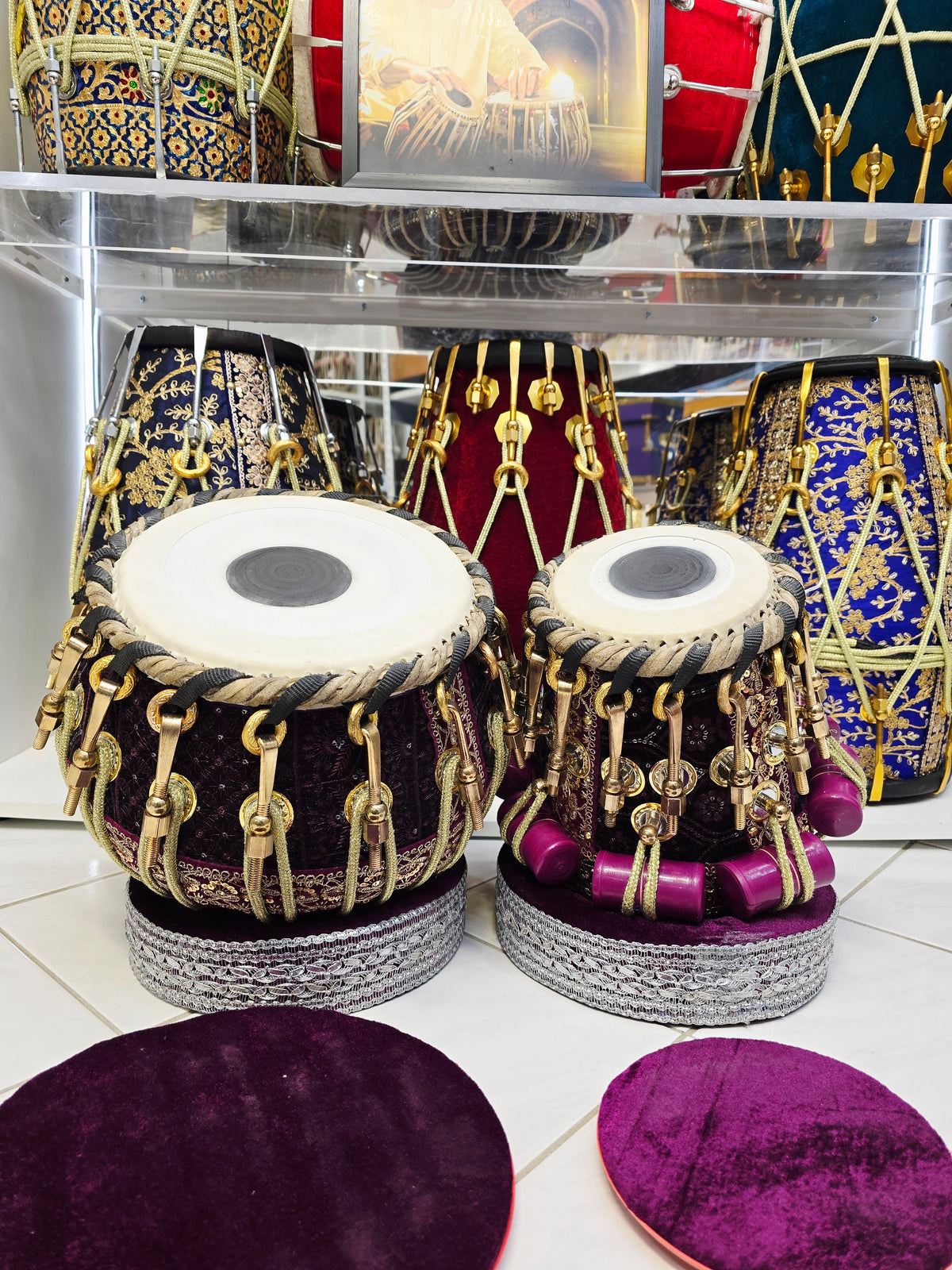 Amethyst Raaga™ Sherwani Bolted Tabla Set — 5.75″ Red Sheesham C♯/D Dayan + 9.25″ Copper Bayan