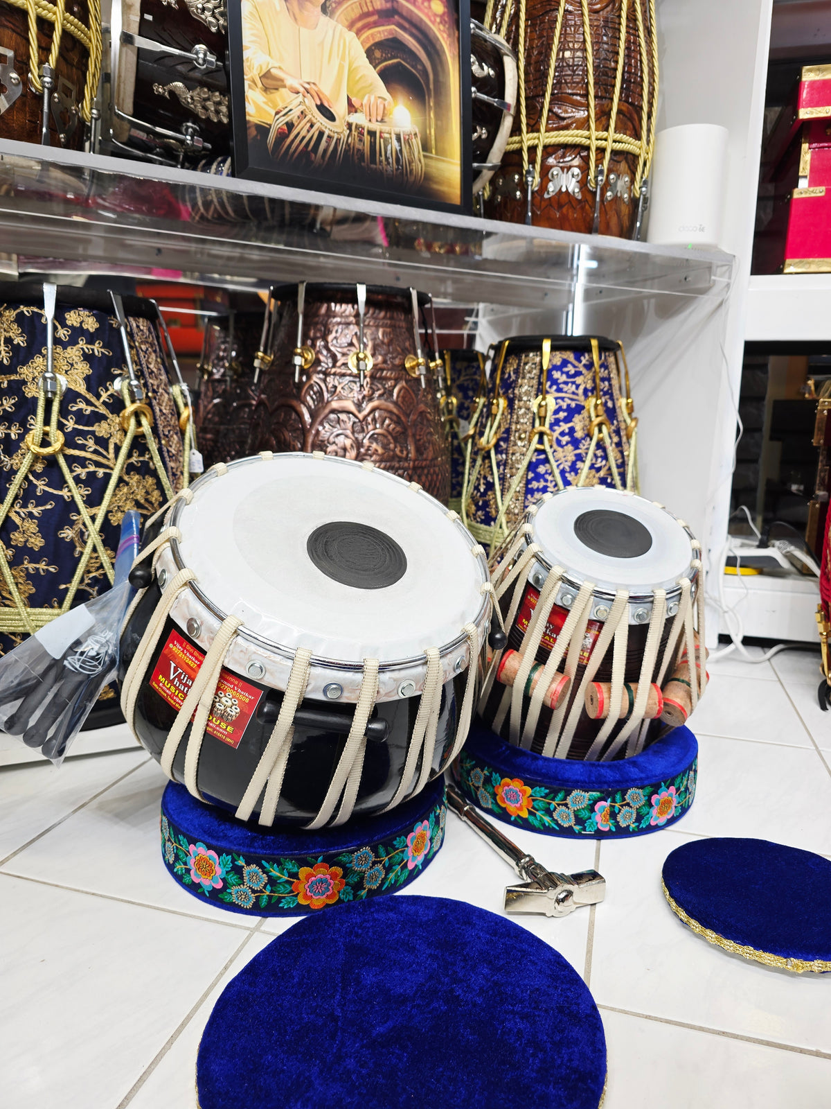 Shunya Black — 9″ Composite Engineered Shell Bayan & 5.75″ Black Sheesham C♯ Vegan Tabla Set *Minor Cosmetic Blemishes & Buzzing on Dayan