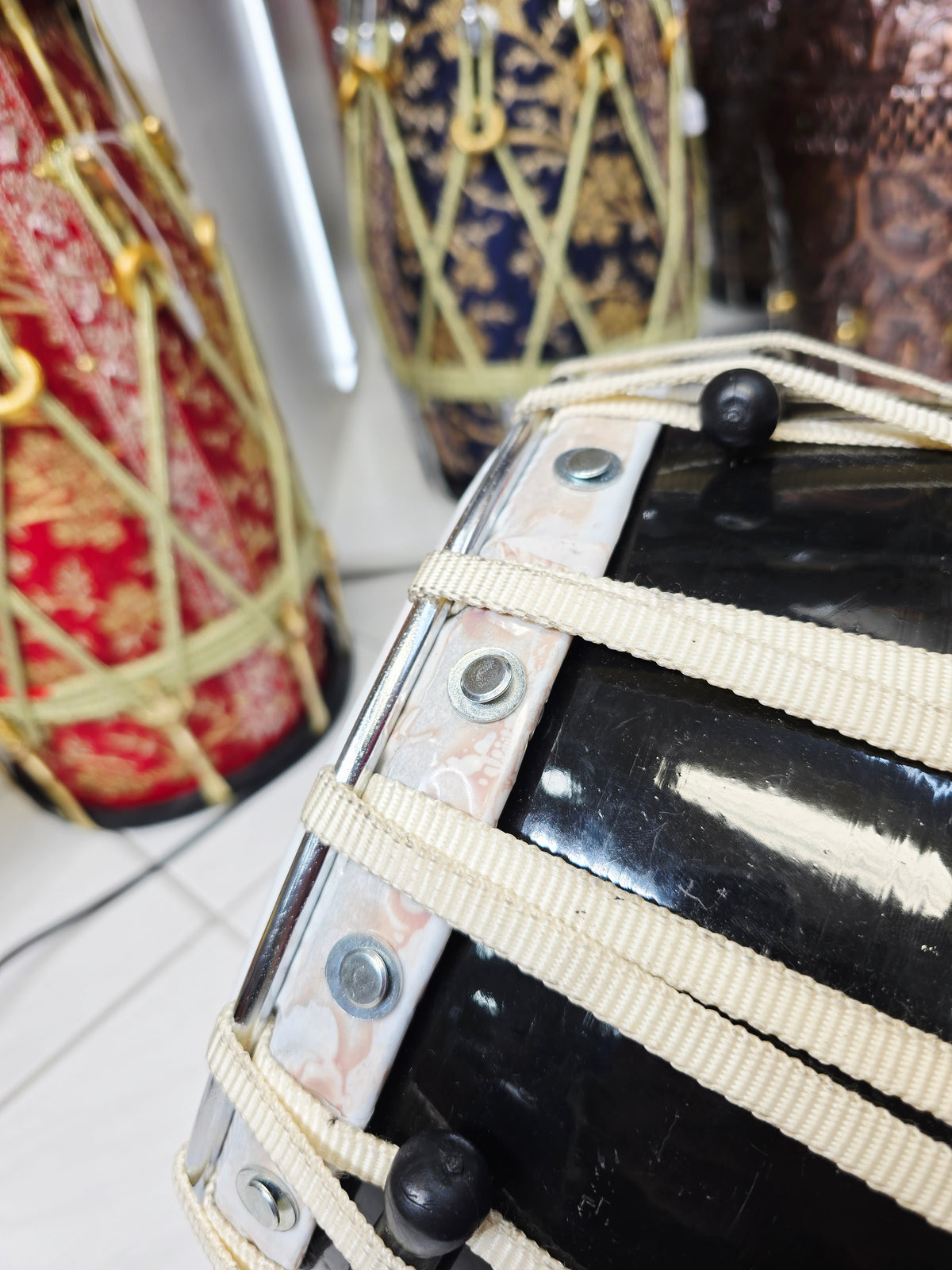 Shunya Black — 9″ Composite Engineered Shell Bayan & 5.75″ Black Sheesham C♯ Vegan Tabla Set *Minor Cosmetic Blemishes & Buzzing on Dayan