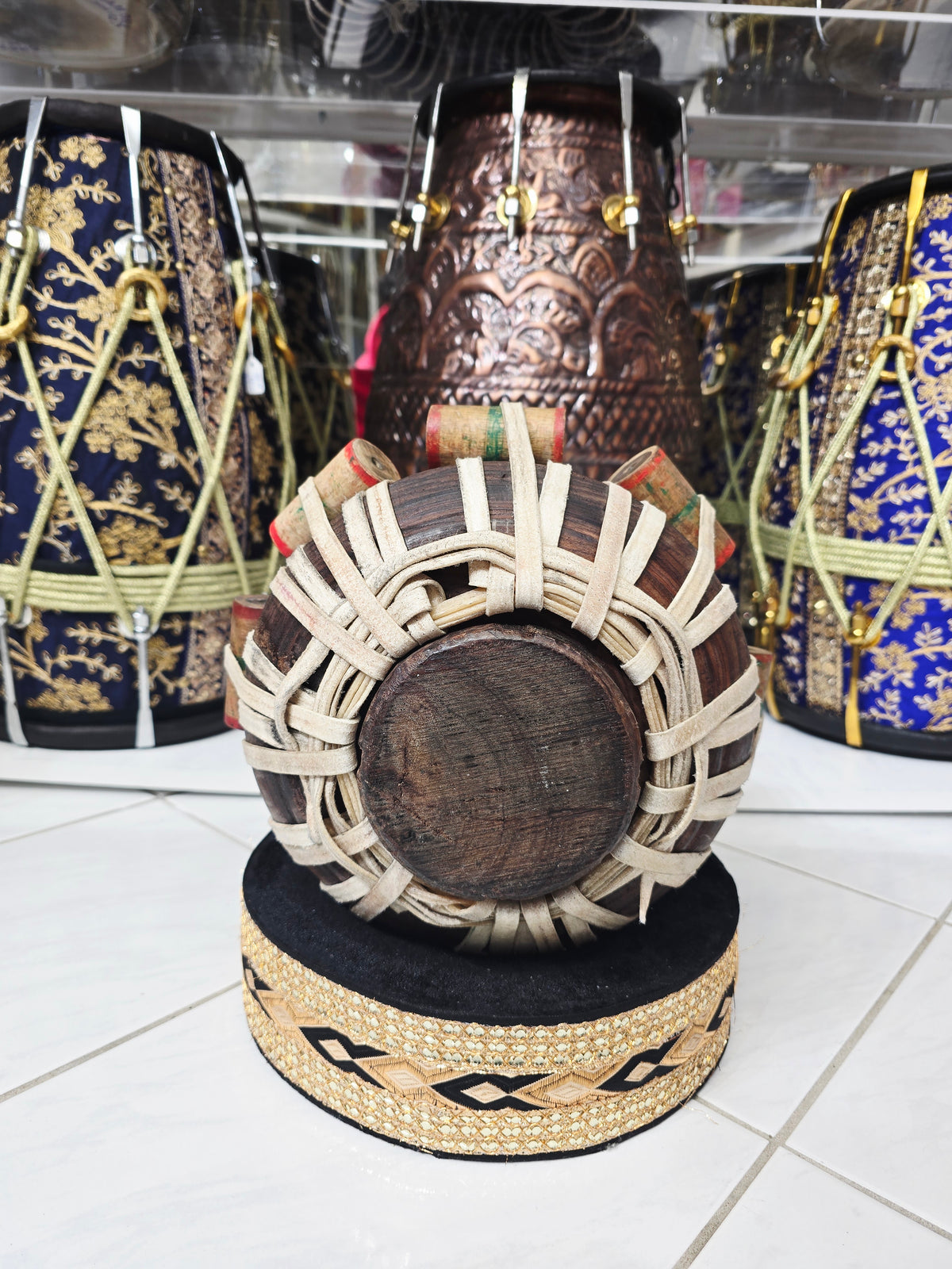 Gati C♯ — 6″ Black Sheesham Dayan — Bharat Kakade