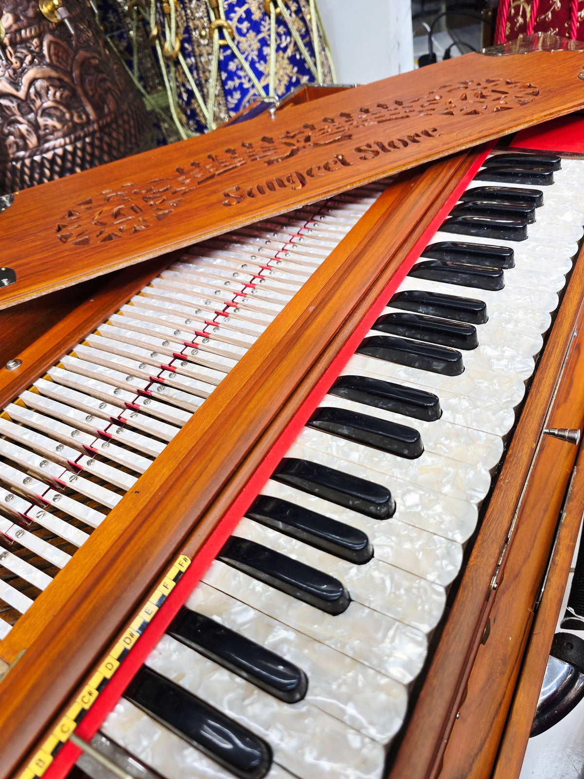 Surodha — 4-Reed BMMF · German Reeds, 13-Scale Changer Harmonium · Matte Wood Grain · German-Style Keys *Minor Cosmetic Blemishes