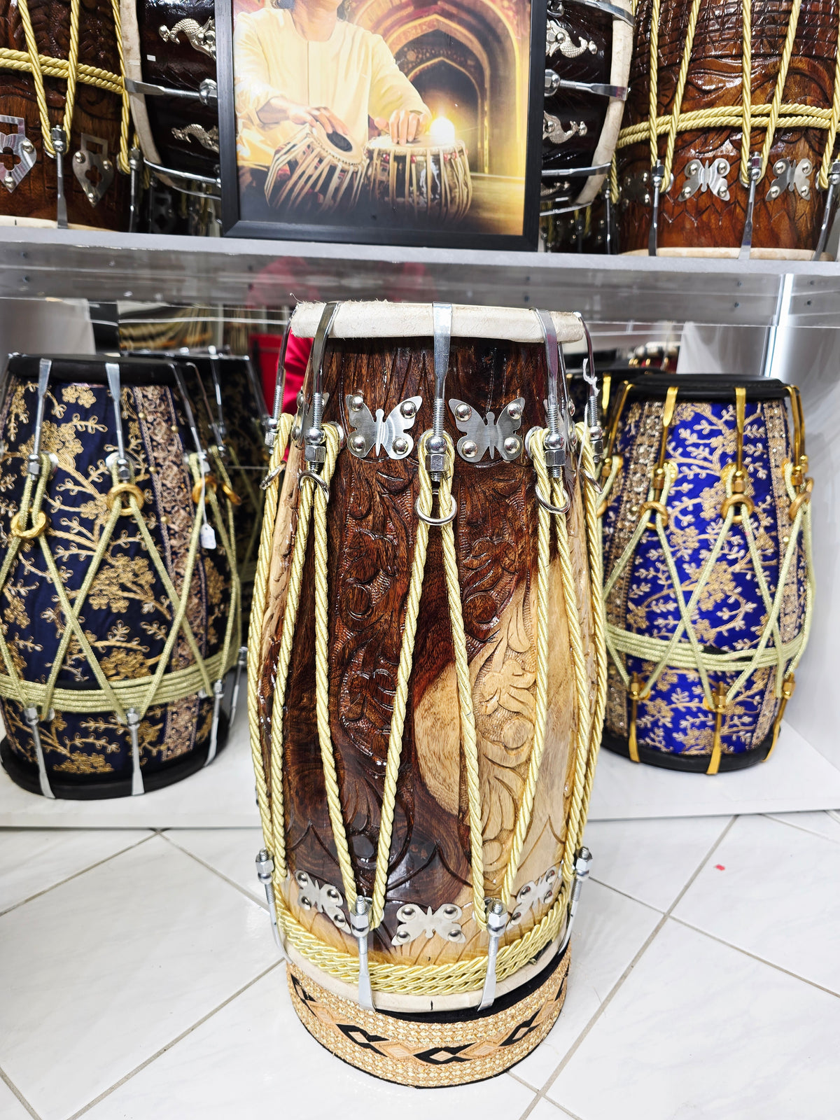 OPENCORE — Chetram Gill 20″ Hand-Engraved Red Sheesham Dholak (Exceptional Open Tone)