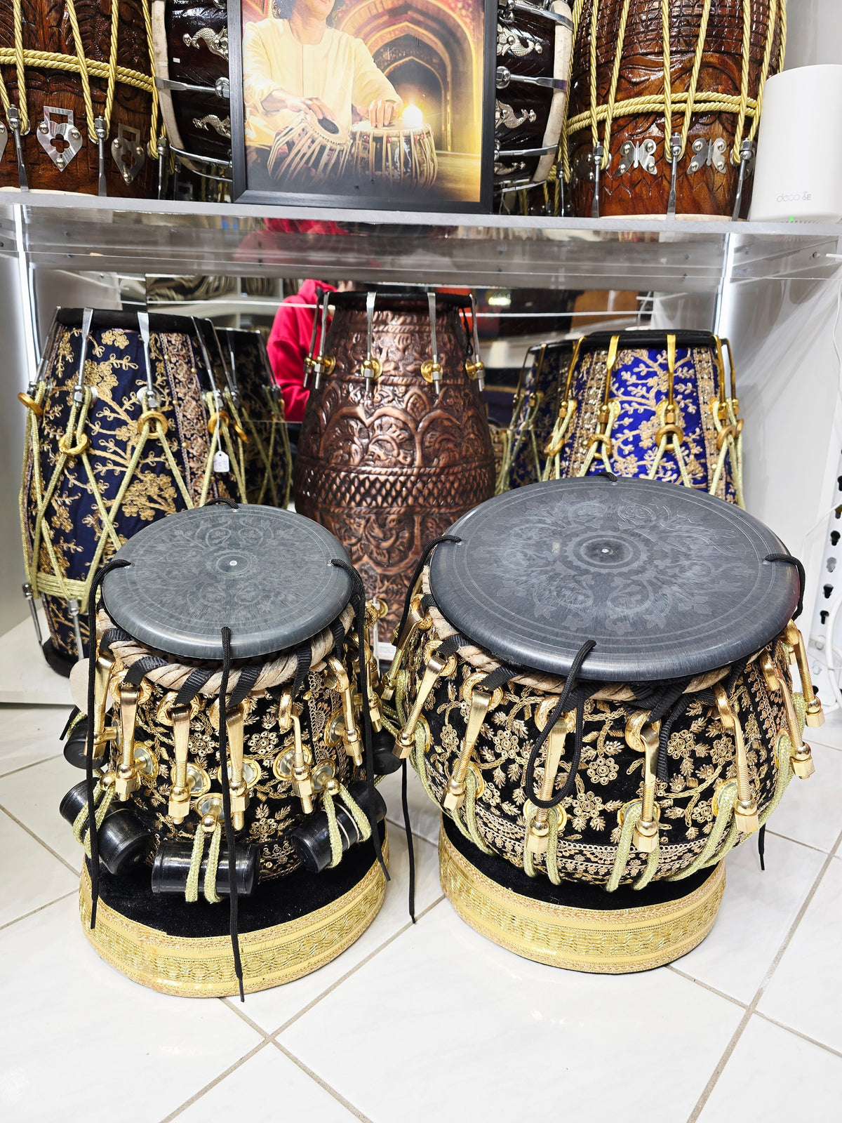 GILDED NOIR — 5.75″ C♯ Red Sheesham Dayan & 9″ Copper Bayan Tabla Set (Black & Gold Sherwani Wrapped · Bolted Set)