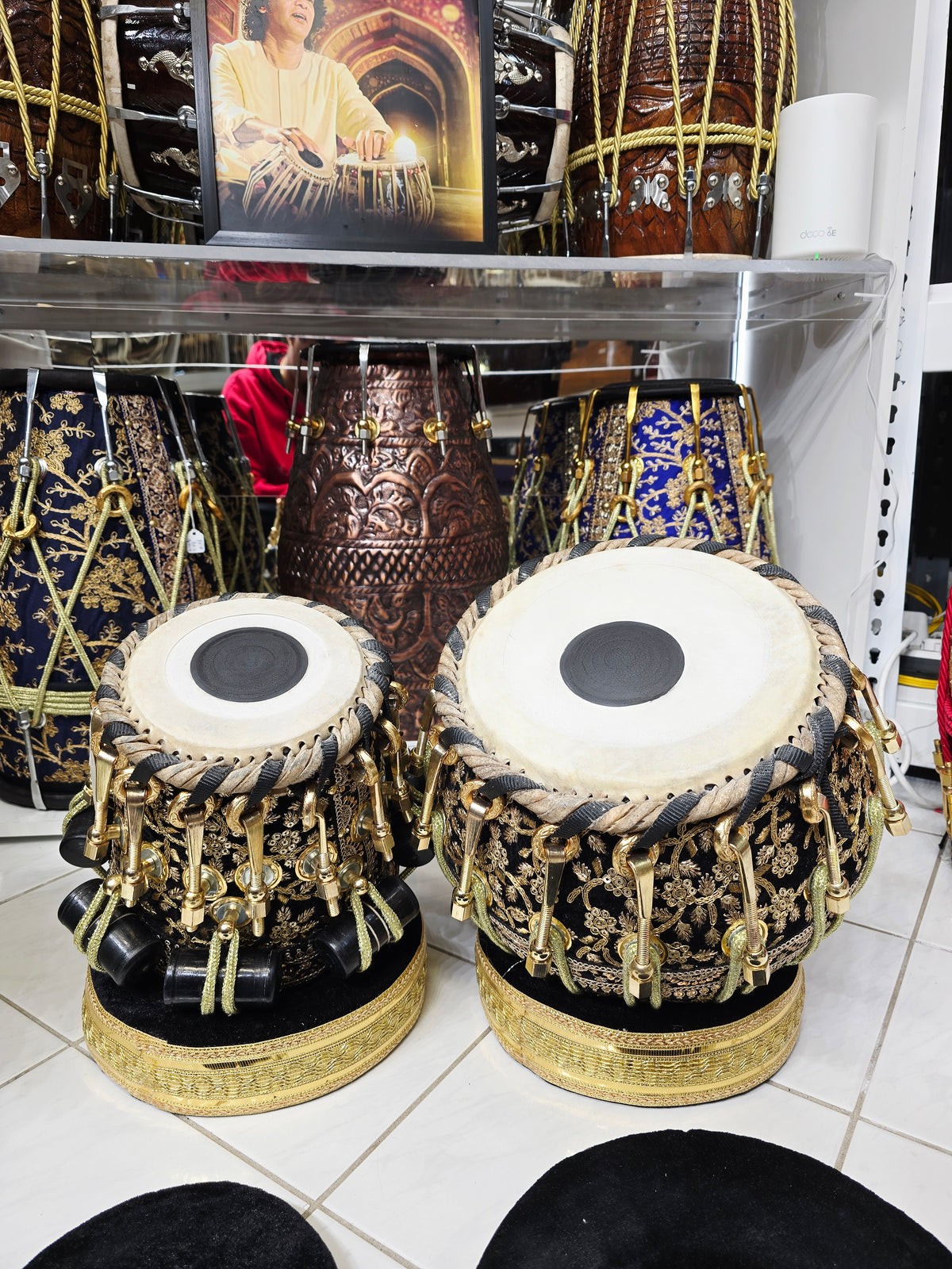 GILDED NOIR — 5.75″ C♯ Red Sheesham Dayan & 9″ Copper Bayan Tabla Set (Black & Gold Sherwani Wrapped · Bolted Set)