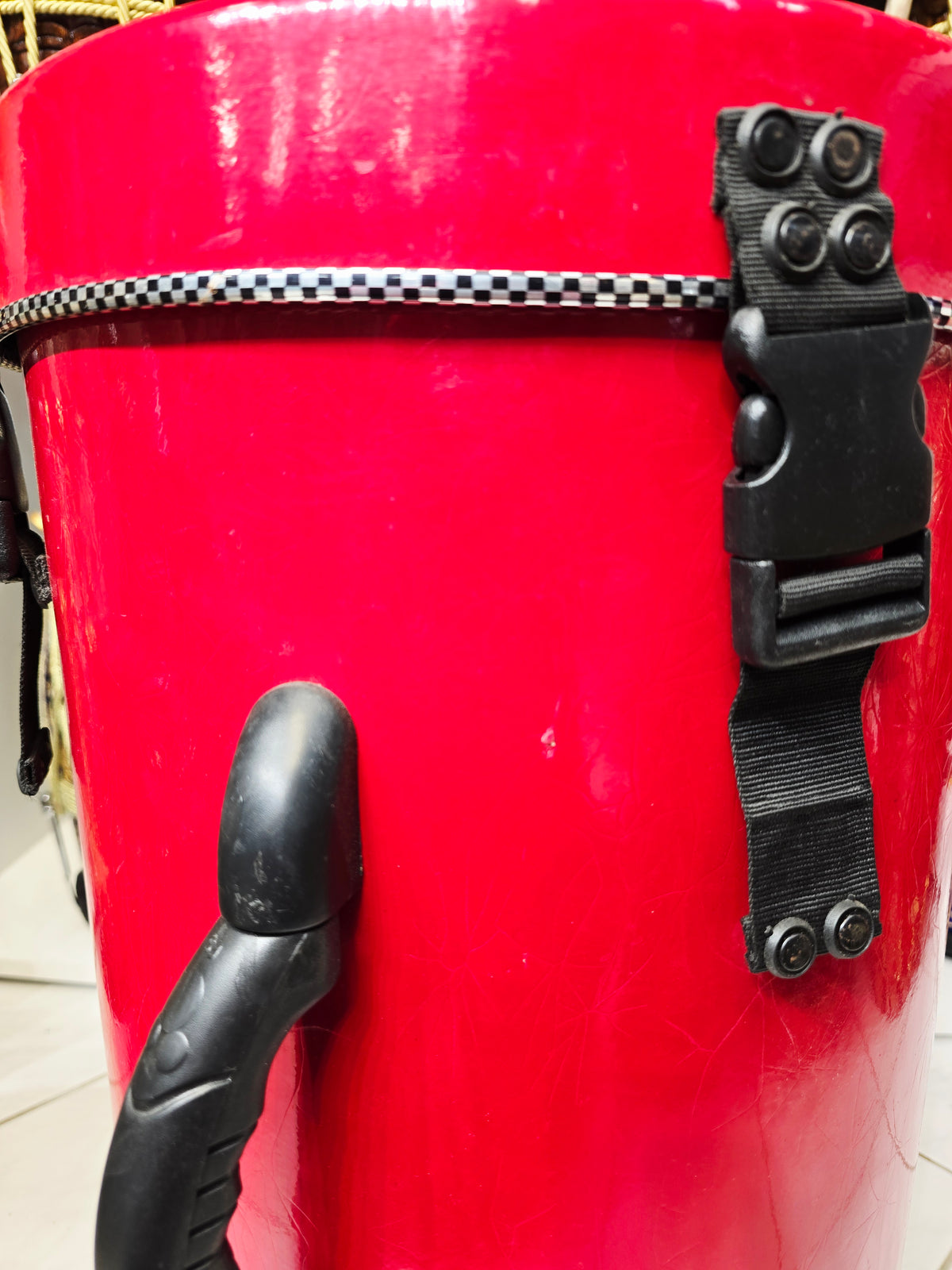 SCARLET VAULT — Dholak Hard Case (Cosmetic Blemishes · 4 Buckles · Dual Handles) (For Dholaks 18" & Under)