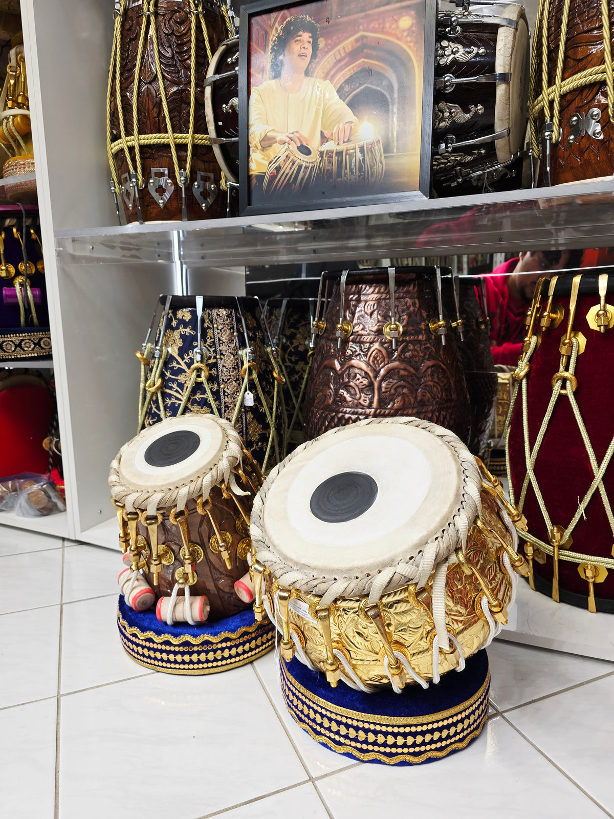 AURIC RIFT — 5.75″ D♯ Dayan & 9" 5.9 lb Hand-Engraved Brass Bayan Tabla Set (Exceptional Tone · Bolted Set)