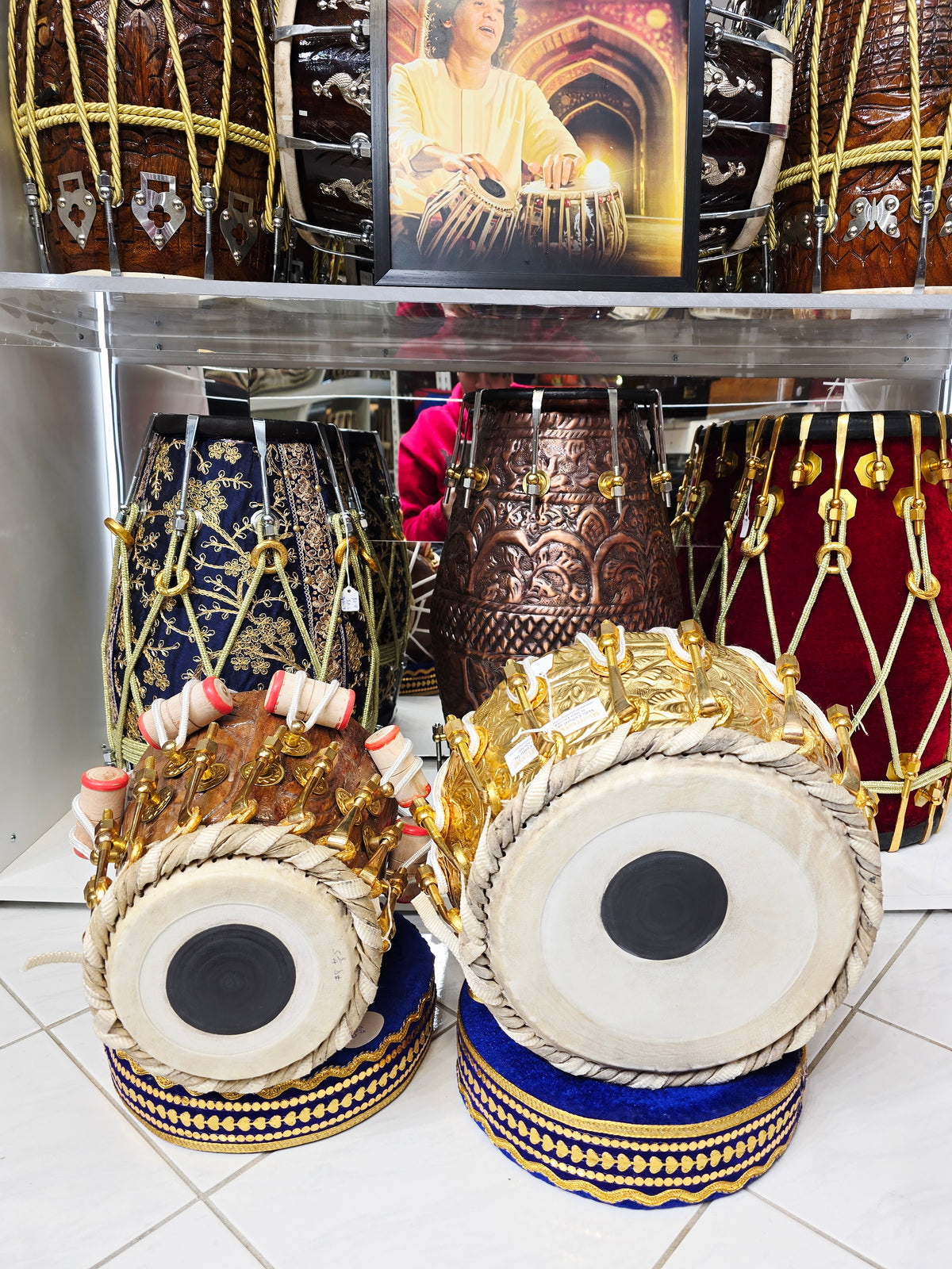 AURIC RIFT — 5.75″ D♯ Dayan & 9" 5.9 lb Hand-Engraved Brass Bayan Tabla Set (Exceptional Tone · Bolted Set)