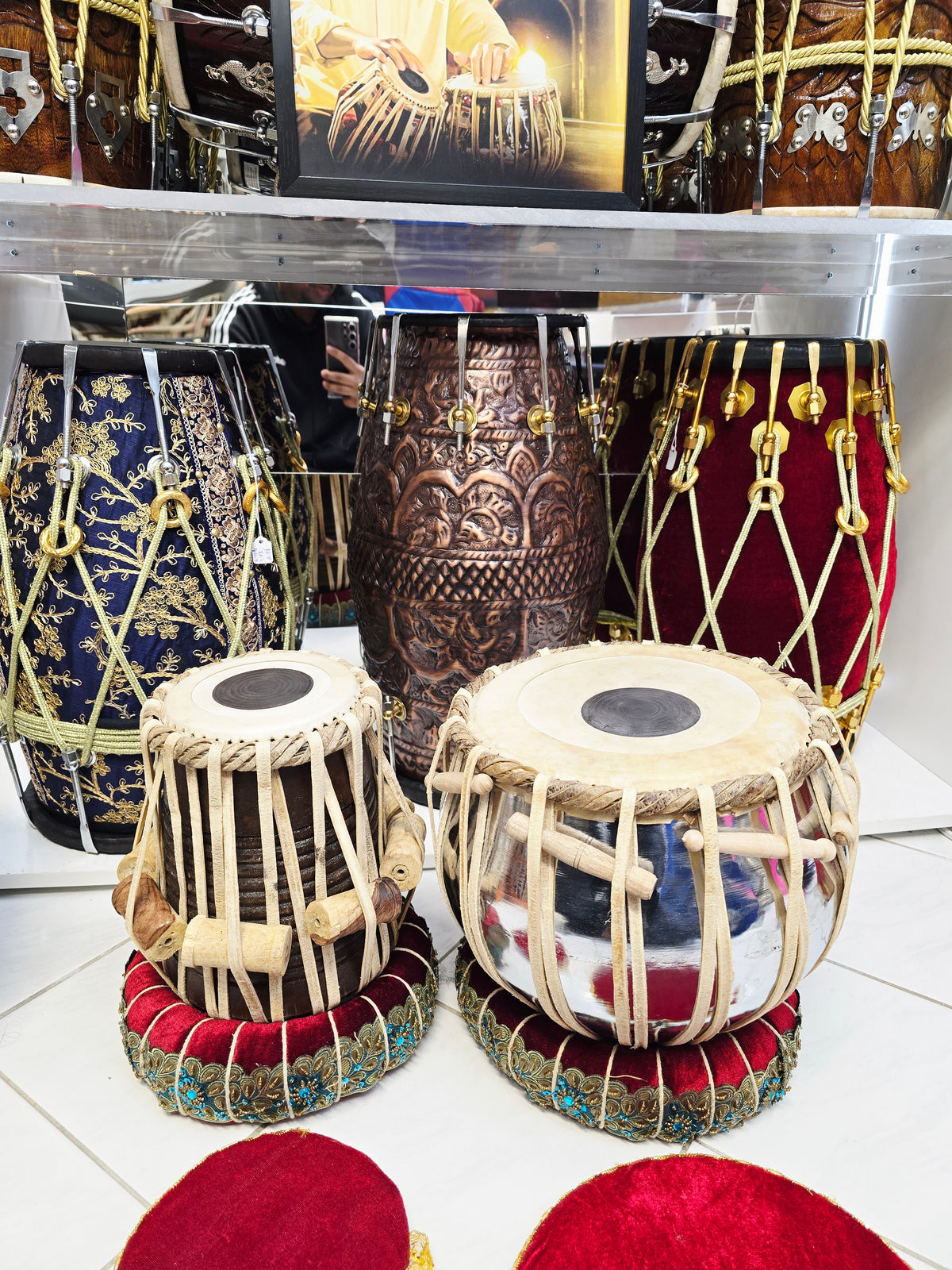 Riyaaz Forge – 5" Mango Wood D/D#/E Dayan + 9" Steel Bayan Refurbished Extremely Basic Student Tabla Set *Minor Cosmetic Blemishes
