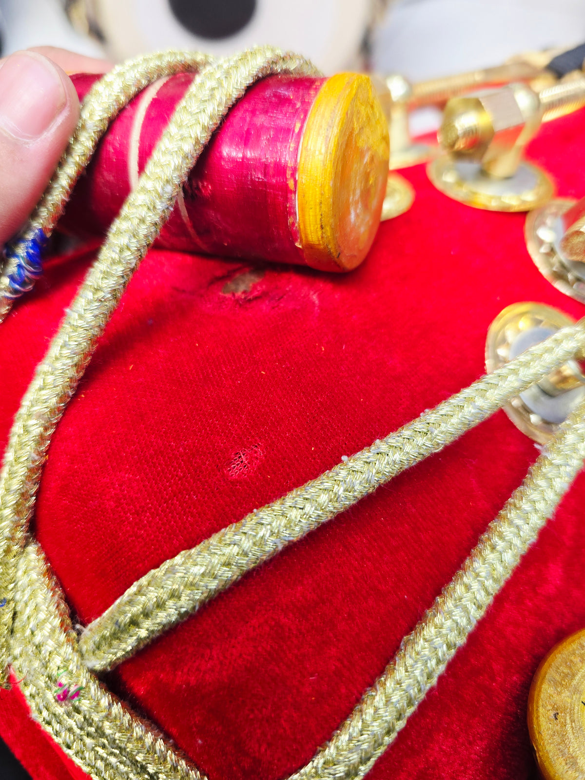 Rakt Maharaaj — 5.25" D#/E Red Sheesham Dayan + 9" Copper Bayan (Red Velvet Bolted Set) *Minor Cosmetic Defects