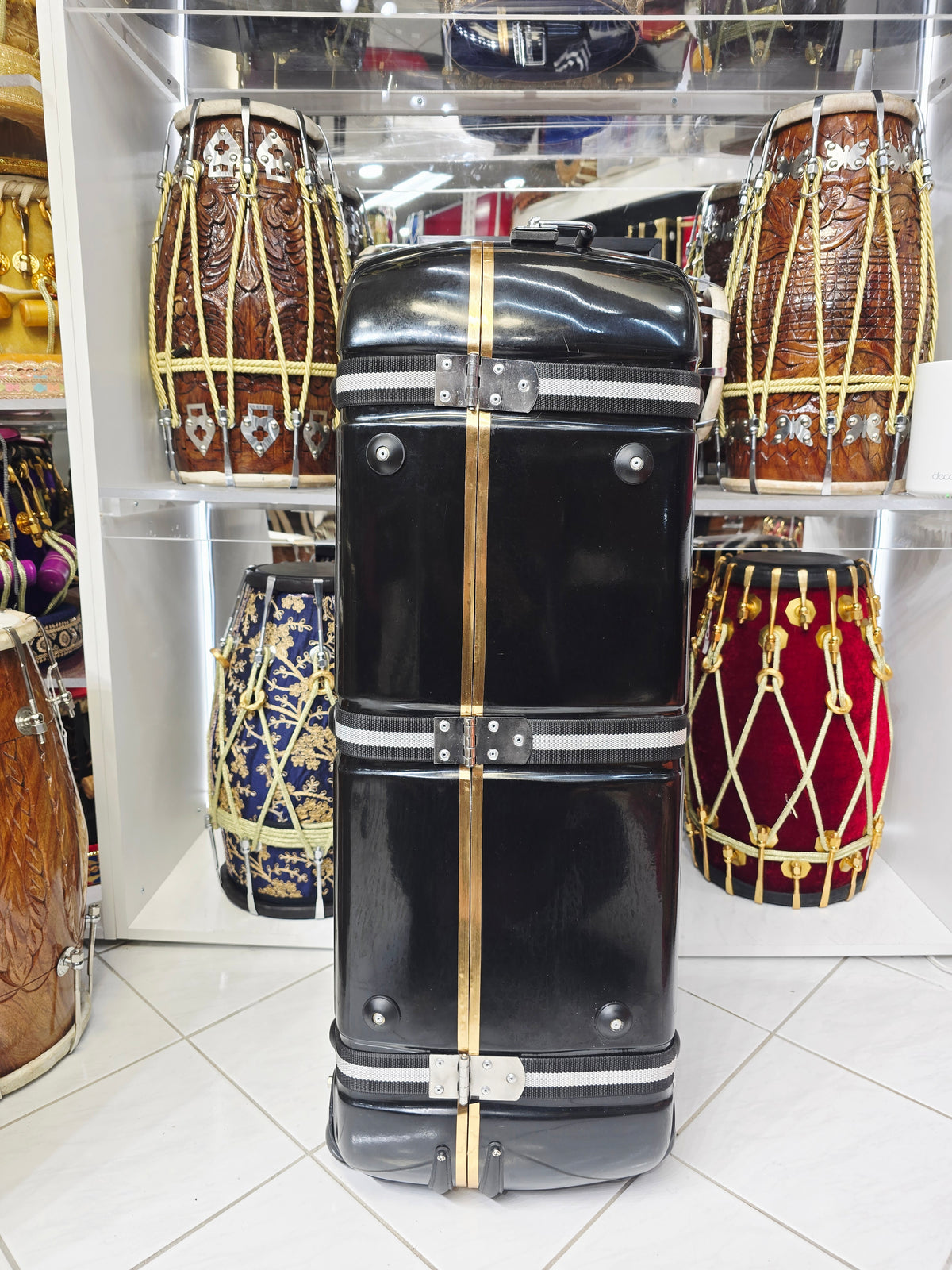 Obsidian Touring Vault – Triple Capacity Hard-Shell Tabla / Dholak Case with Luxury Black Felt Interior *Minor Cosmetic Blemishes