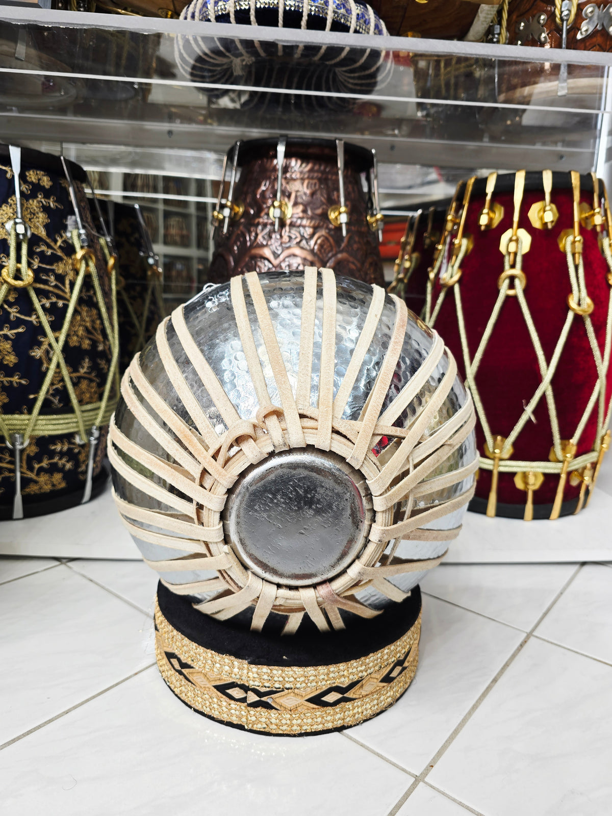 Aaroh Shyamal — 9.75″ (Large Diameter) 4.5 kg Silver Copper Mohd. Sharif Bayan