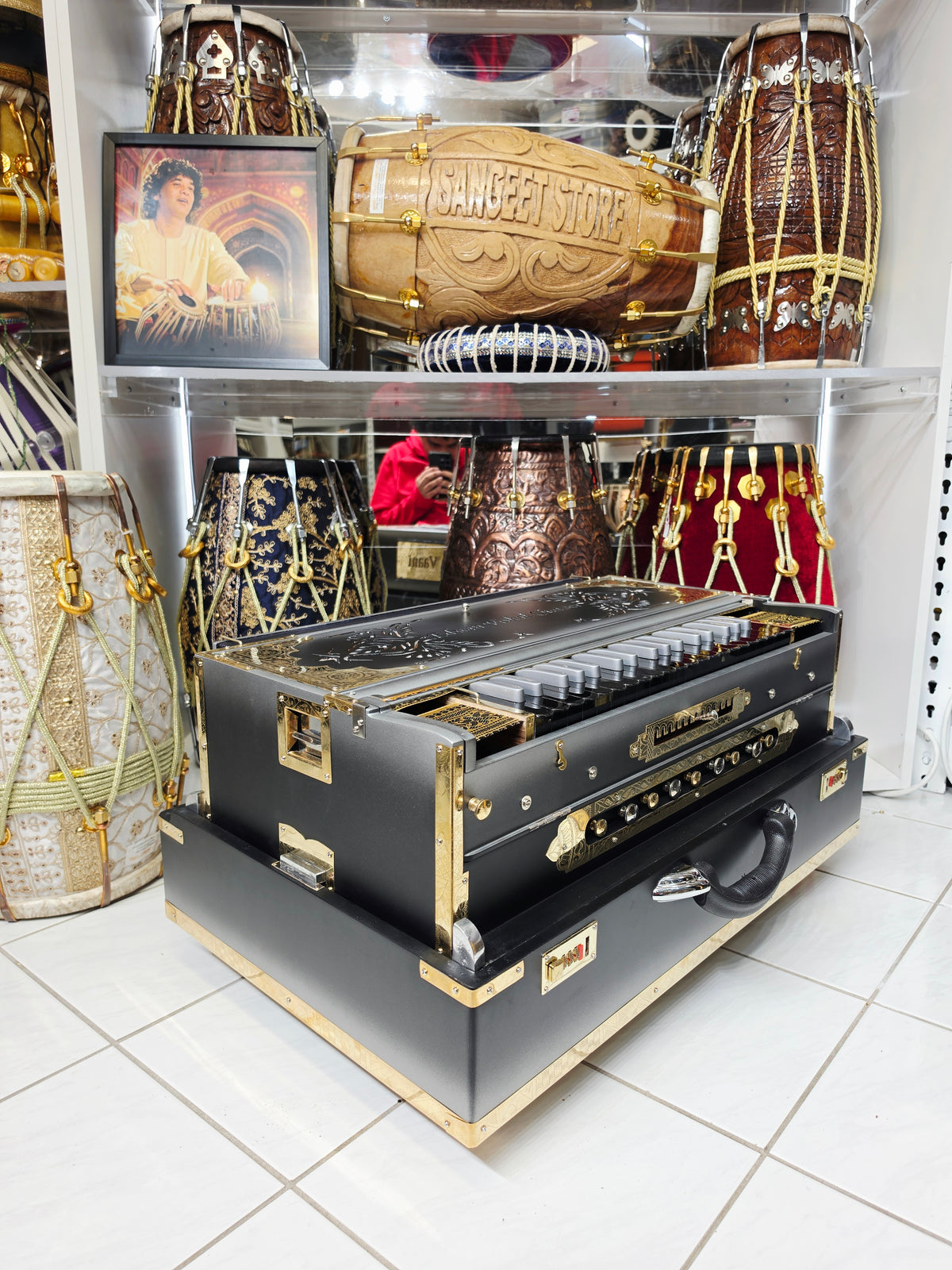 Raag Noirva™ — Custom Black & Silver Blended 4 Reed BMMF 13 Scale Changer Harmonium