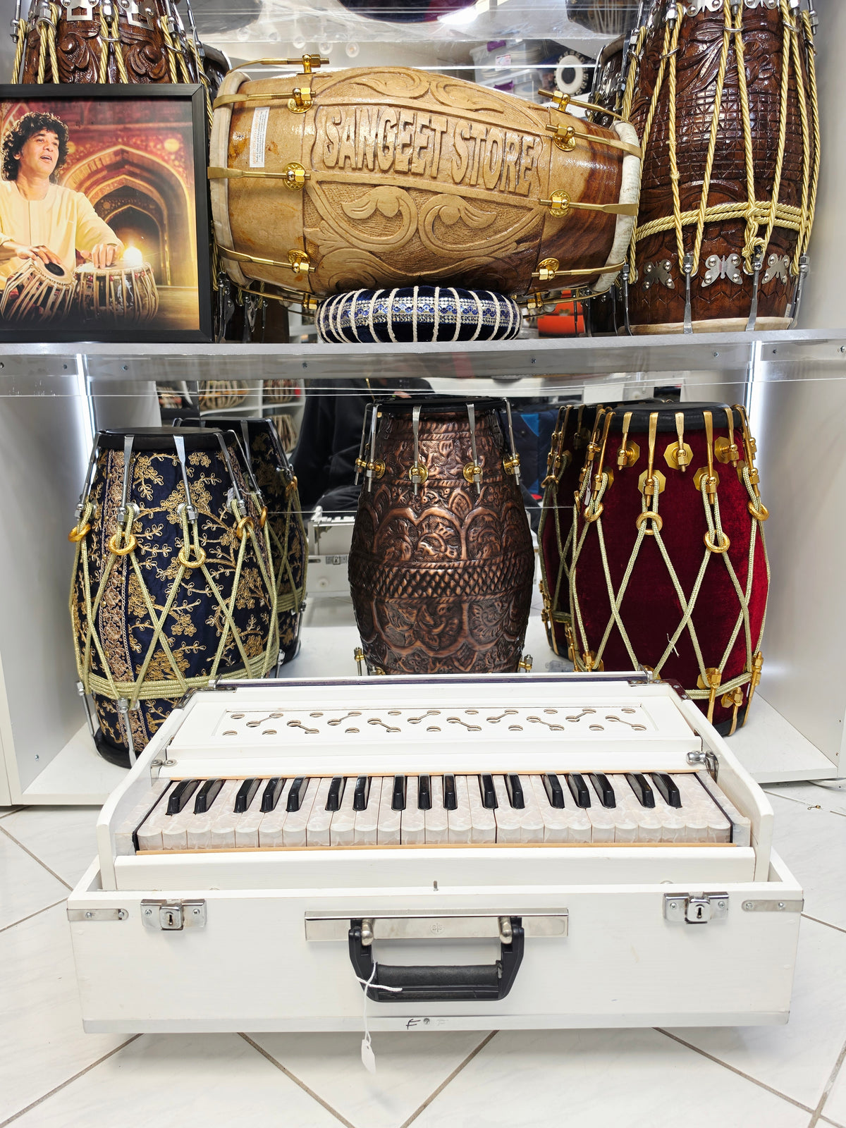 SnowTone White Refurbished Professional 42-Key Traveller Harmonium with Coupler (Cosmetic Blemishes)