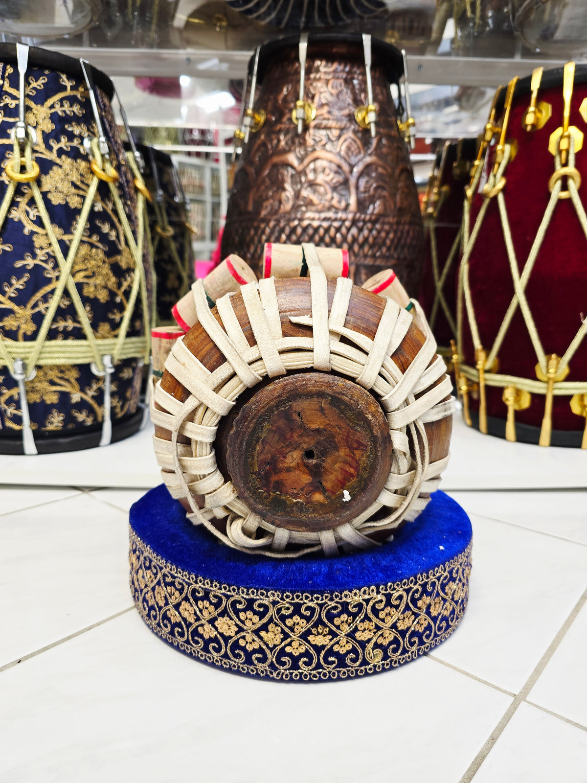 Naad Pravaah — 5.75″ D/D♯ Red Sheesham Bharat Kakade Dayan