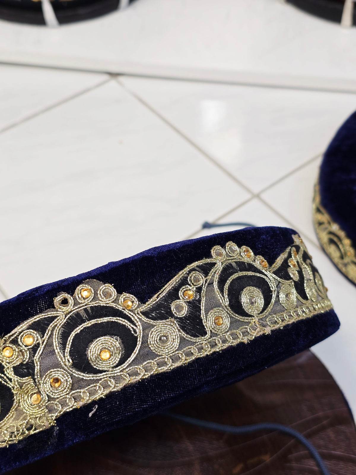 Shahi Aasan Set — Premium Velvet Tabla Rings & Covers (Minor Cosmetic Defects)