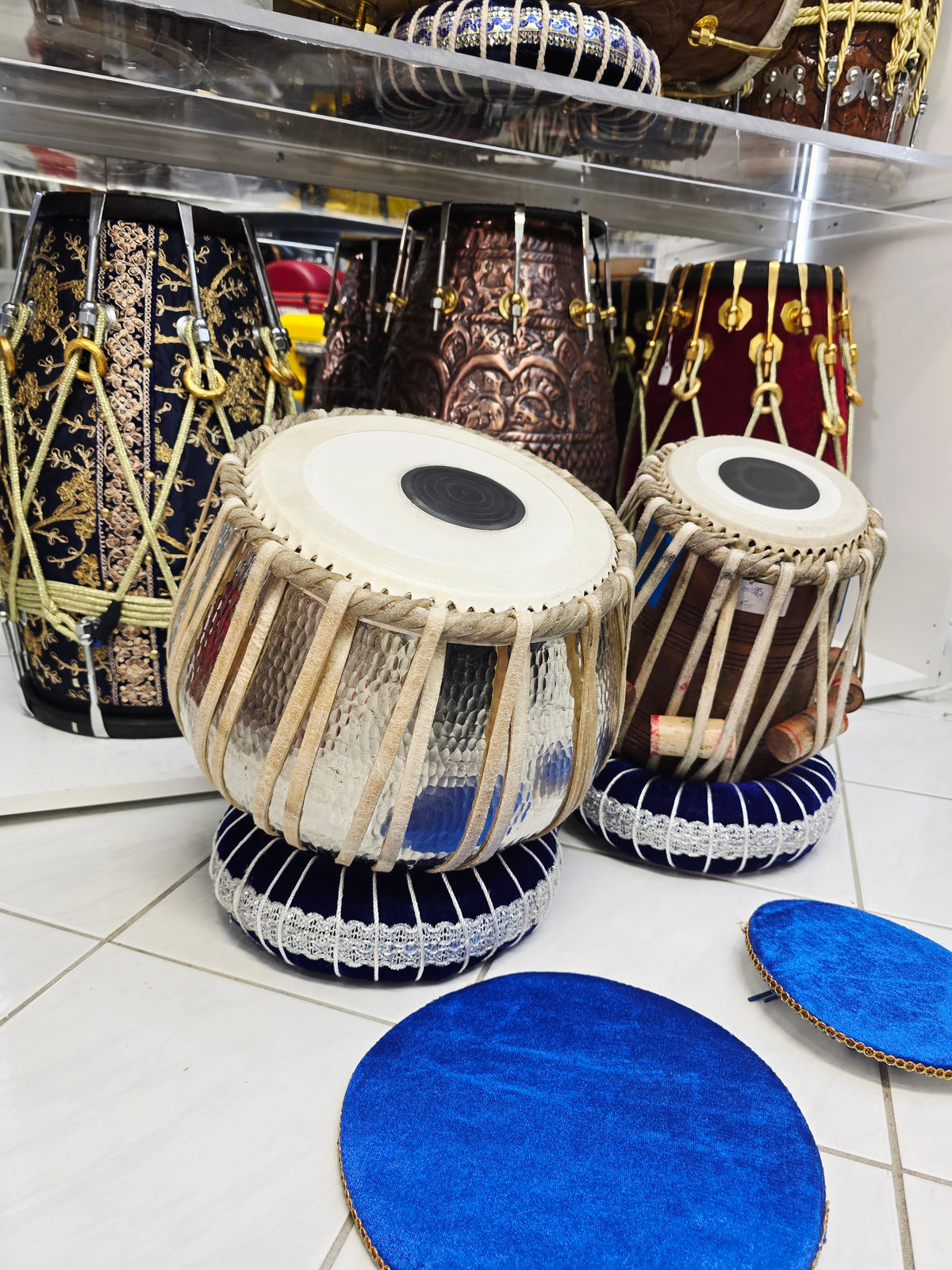 Svarion: 6" C/C# Red Sheesham Dayan + 9" Silver Copper Bayan Concert Tabla Set *Cosmetic Ghatta Marks