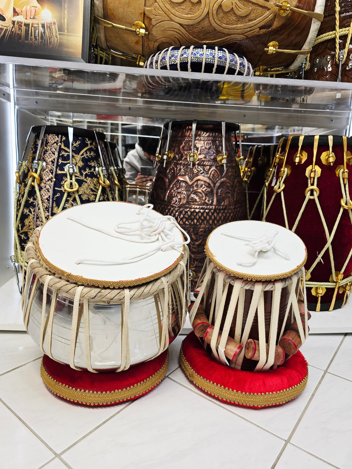 Zerion 5.25" D#/E Red Sheesham Nylon-Strapped Dayan + 9.25" 3.3kg Steel Bayan Semi-Pro Tabla Set *Very Minor Cosmetic Blemishes