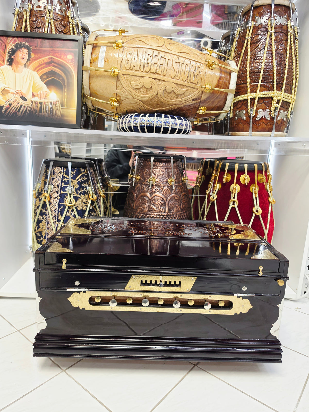 RaagTimber MMF 3-Reed 9-Scale Changer Boxed Harmonium *Very Minor Cosmetic Blemishes