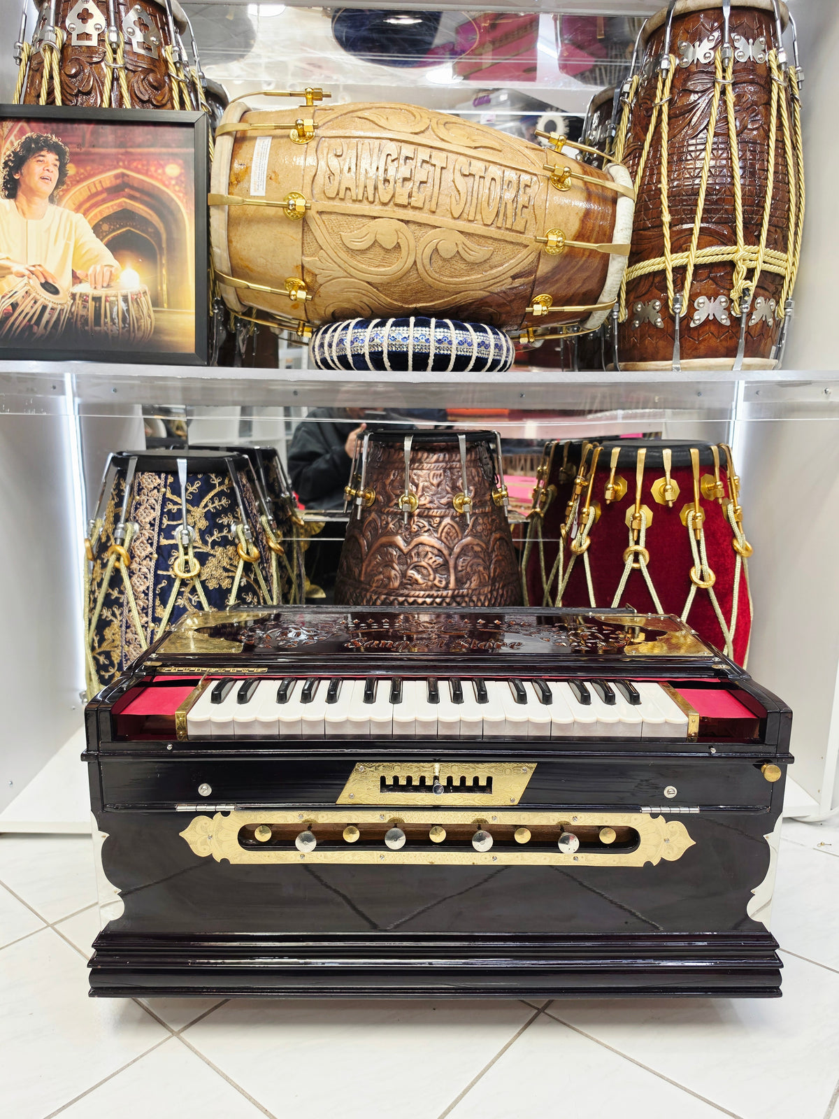 RaagTimber MMF 3-Reed 9-Scale Changer Boxed Harmonium *Very Minor Cosmetic Blemishes