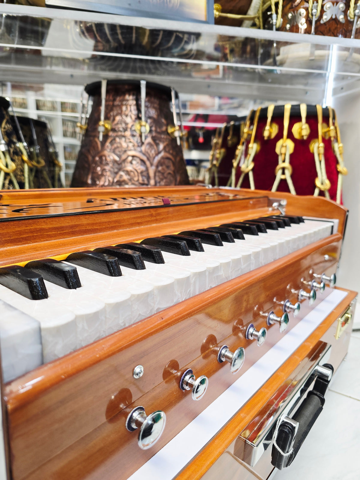 Amrit Yatra – 42 Key Two-Reed Traveller Pro Harmonium with Coupler *Very Minor Cosmetic Blemishes