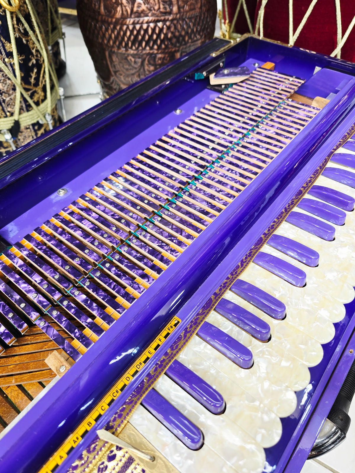 Sharma Singh's Custom Harmonium Build: Balance Link
