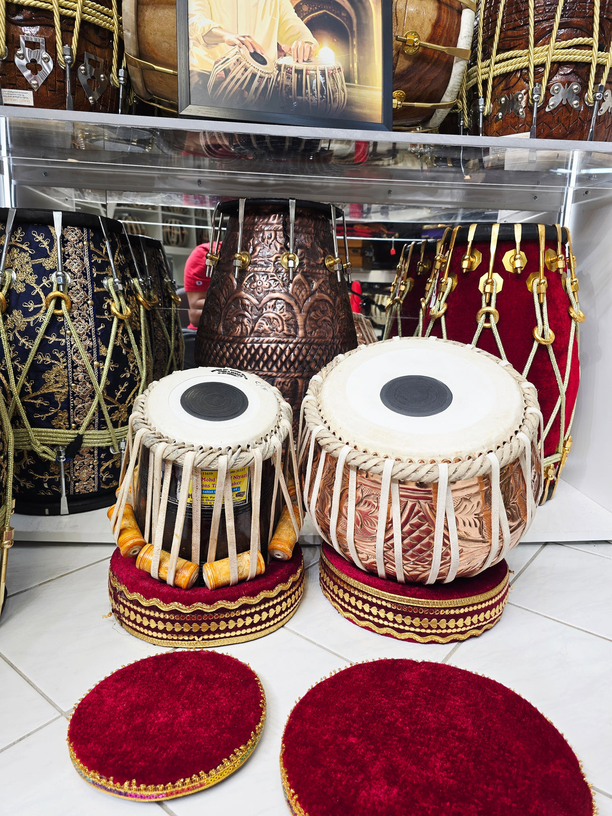 Kalyantra 6" C/C# Mohd. Sharif Niyazi & Sons Dayan + 9.25" Engraved Copper Bayan Concert Tabla Set * Very Minor Cosmetic Blemishes, and Barely Noticeable Hissing