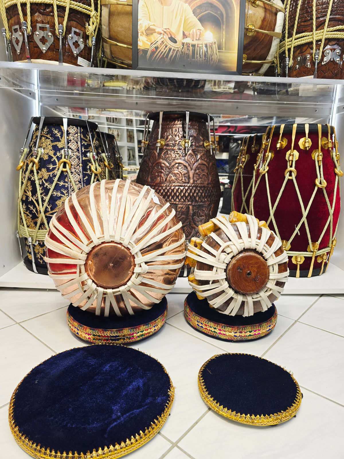 Aurelios Pro 5.25" D/E Red Sheesham Dayan + 9.25" 3kg Engraved Copper Bayan Tabla Set *Very Minor Cosmetic Blemishes