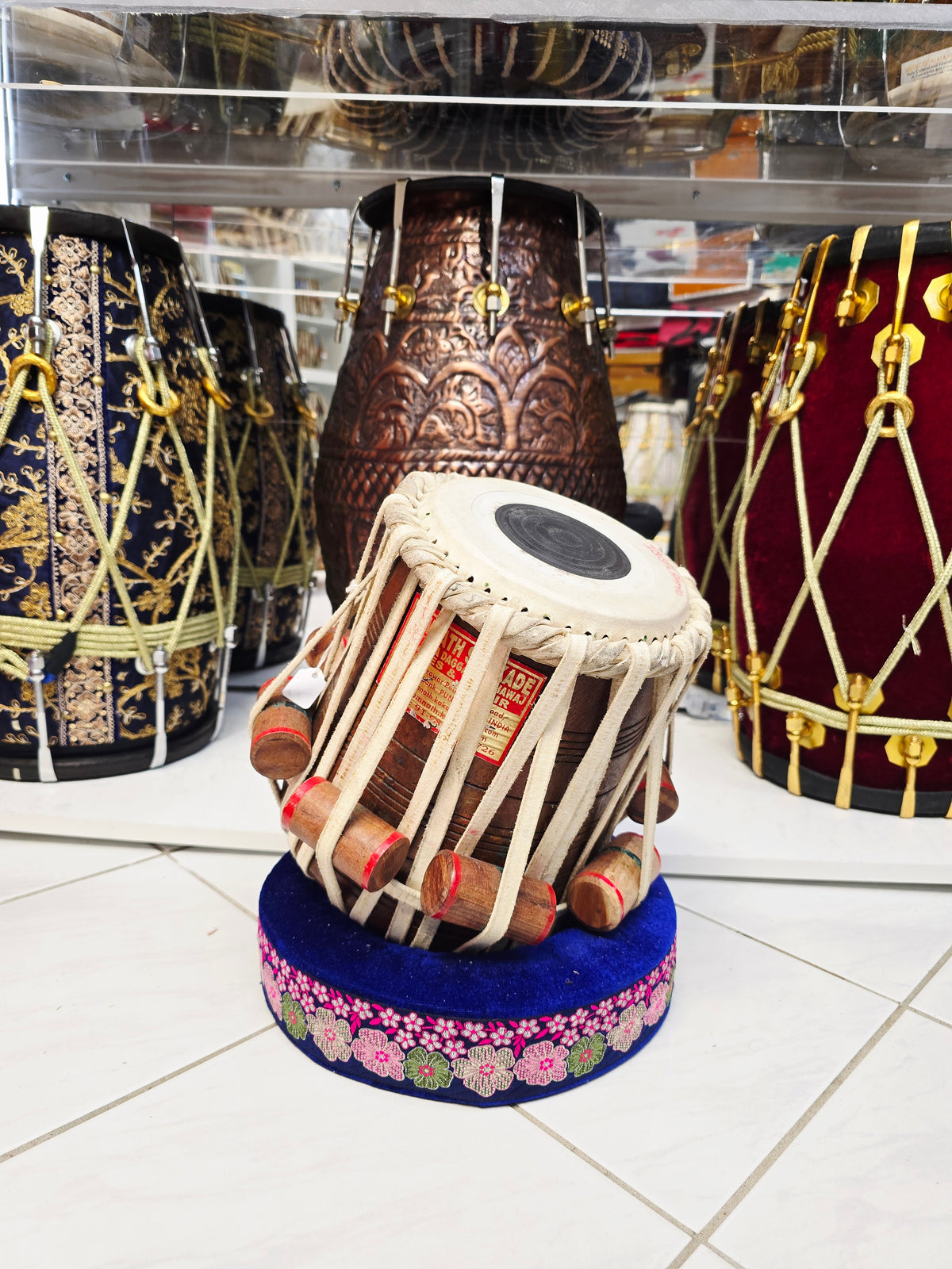 Artisan Revival Kakade Dayan - 6" B/C Refurbished Red Sheesham Dayan with Iqbal Skin *Minor Cosmetic Blemishes & Barely Noticeable Open Note Vibration