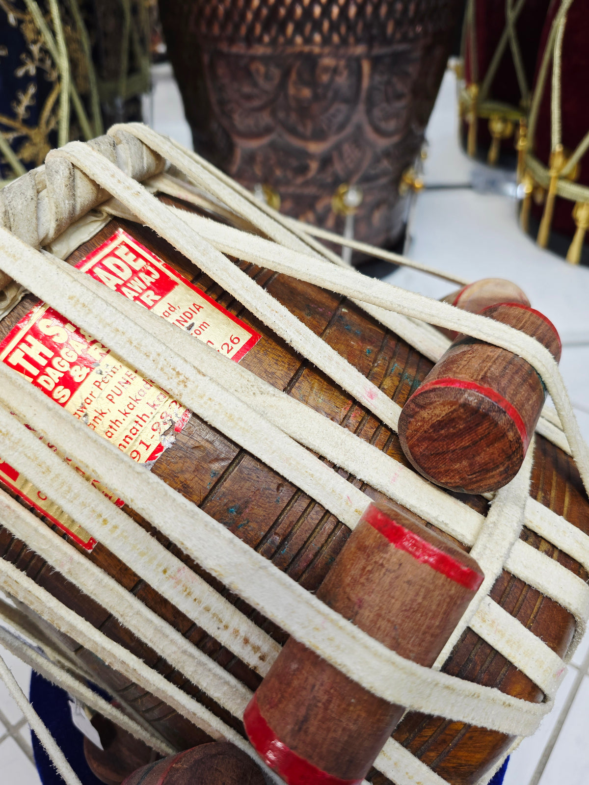 Artisan Revival Kakade Dayan - 6" B/C Refurbished Red Sheesham Dayan with Iqbal Skin *Minor Cosmetic Blemishes & Barely Noticeable Open Note Vibration
