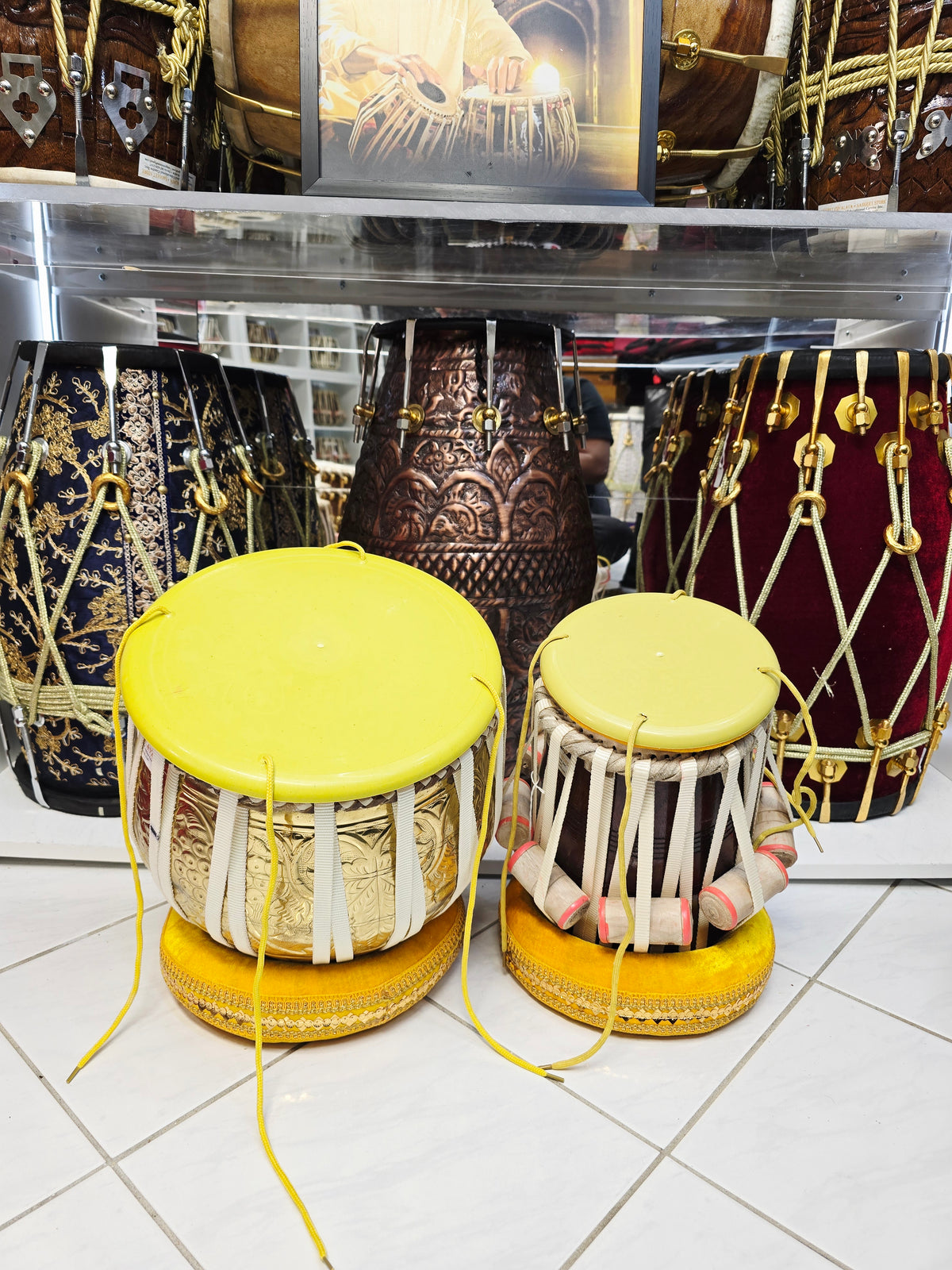 Golden Crest Student Tabla Set – 9.25" Gold-Plated Engraved Steel Bayan & 5.5" D/D# Red Sheesham Dayan (Very Minor Cosmetic Blemishes)