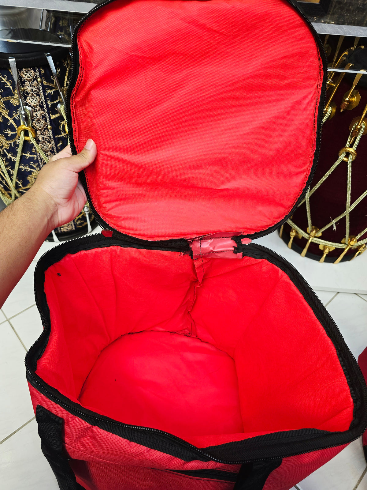 SafarShield Padded Bayan Bag