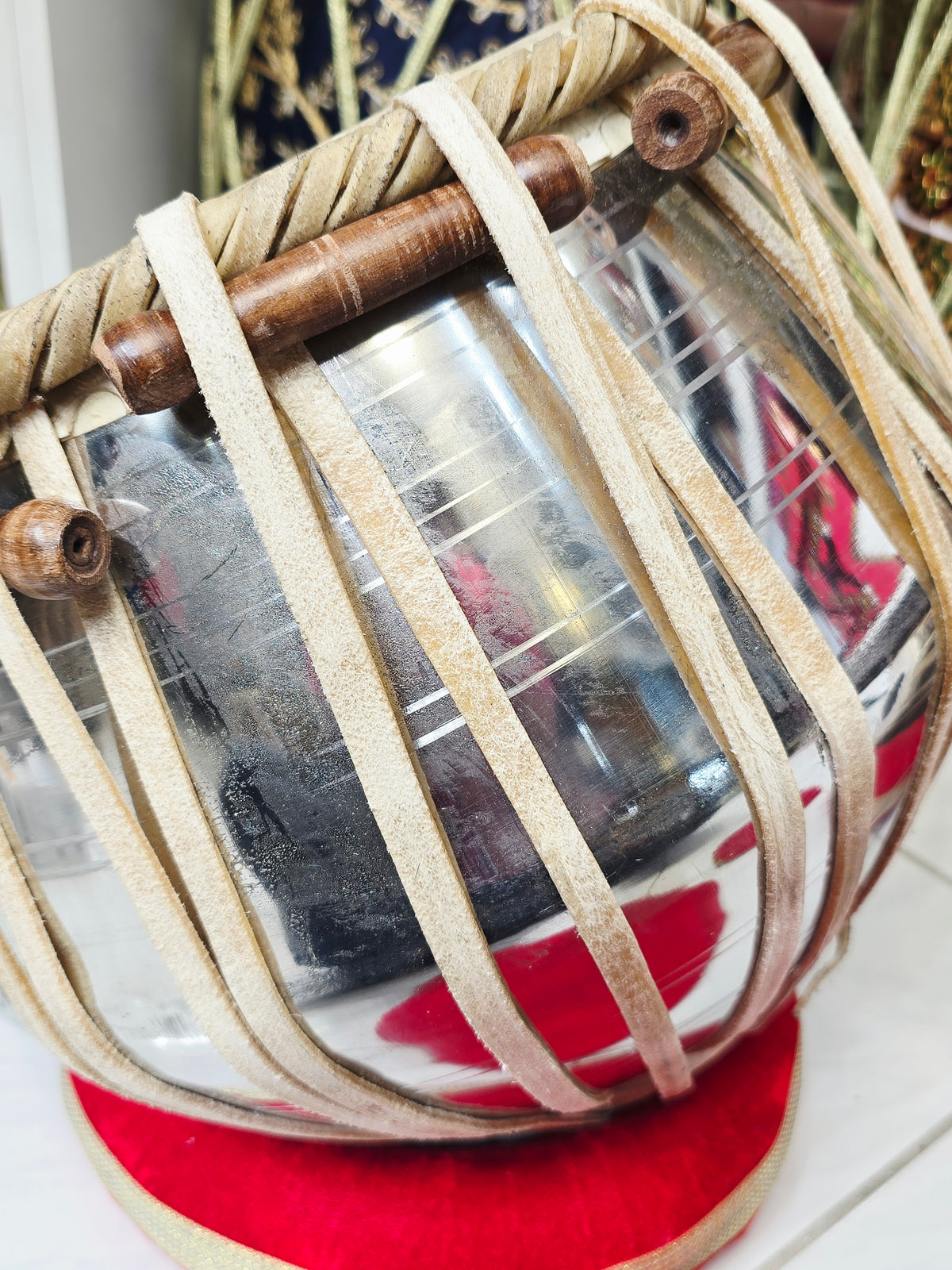 Naad Vistaar Semi-Professional Tabla Set | 5.5" E/D#/D Red Sheesham Dayan & 9.25" Brass Bayan | Very Minor Cosmetic Blemishes