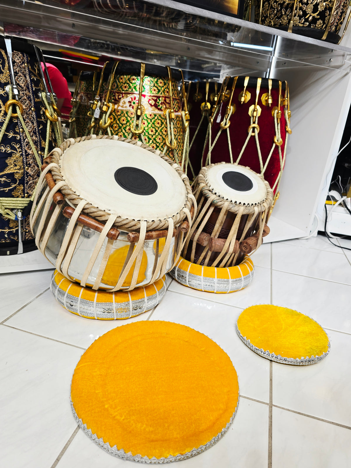 Riyaaz Heritage Semi-Professional Tabla Set | 5.5" E/D#/D Red Sheesham Dayan & 9.25" Brass Bayan | Very Minor Cosmetic Blemishes & Slight Buzzing
