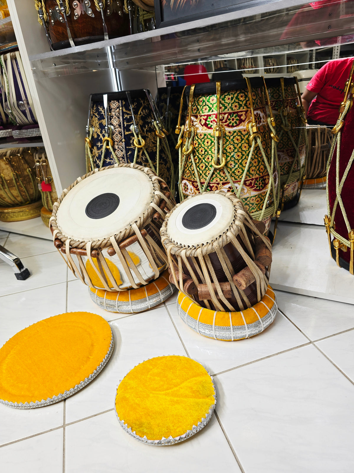 Riyaaz Heritage Semi-Professional Tabla Set | 5.5" E/D#/D Red Sheesham Dayan & 9.25" Brass Bayan | Very Minor Cosmetic Blemishes & Slight Buzzing