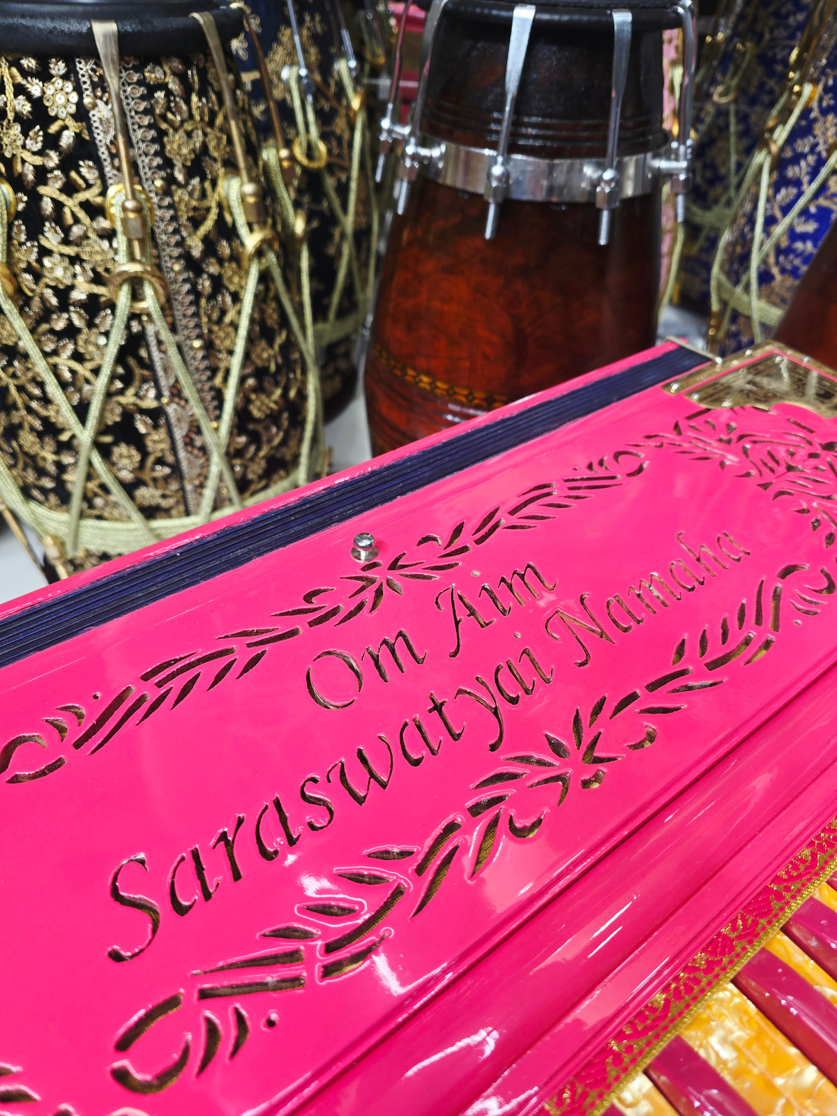 Suramayi Empress | 3 Reed BMF 9 Changer Pink Harmonium with Pink & Golden-Orange Keys