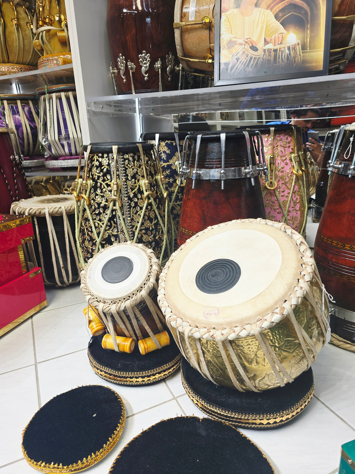 Svarna Pravesh | 9.25" Bayan + 5.25" D#/E Refurbished Dayan Student Quality Tabla Set *Cosmetic Blemishes