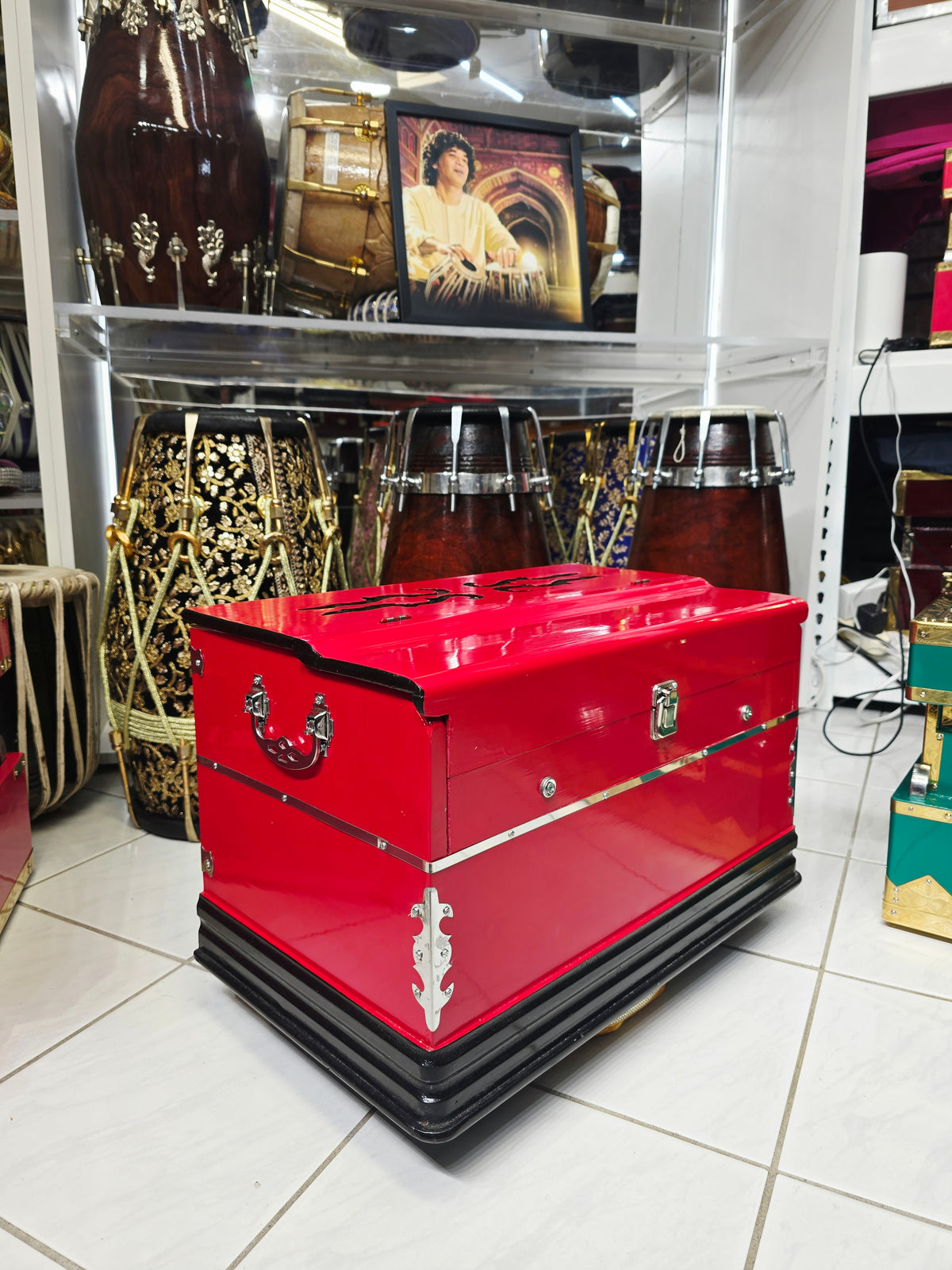 Crimson Melody: Compact Red 32 Key Semi-Pro Boxed Harmonium (with Minor Cosmetic Imperfections) with Coupler (Without Stoppers)
