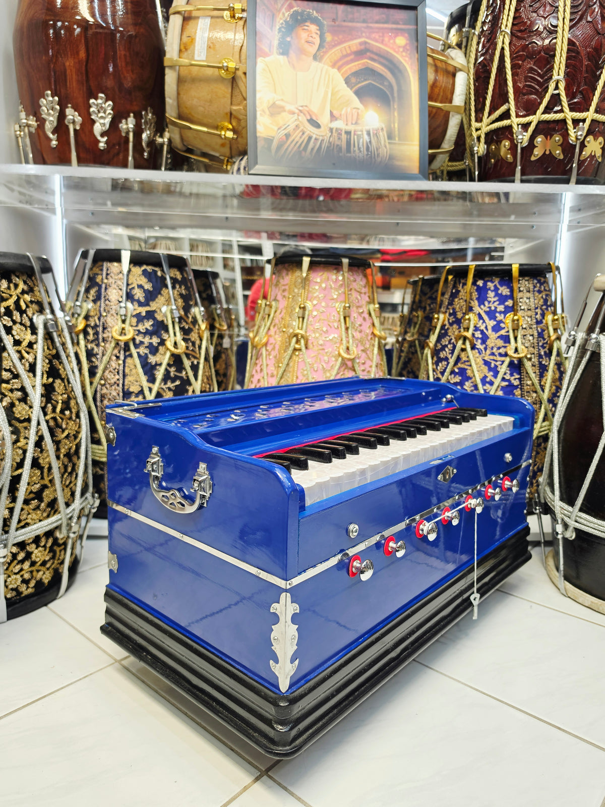 BLUE NOVA — 39-Key Semi-Pro Harmonium with Coupler * Cosmetic Blemishes (Cosmetic Crack on Cover)