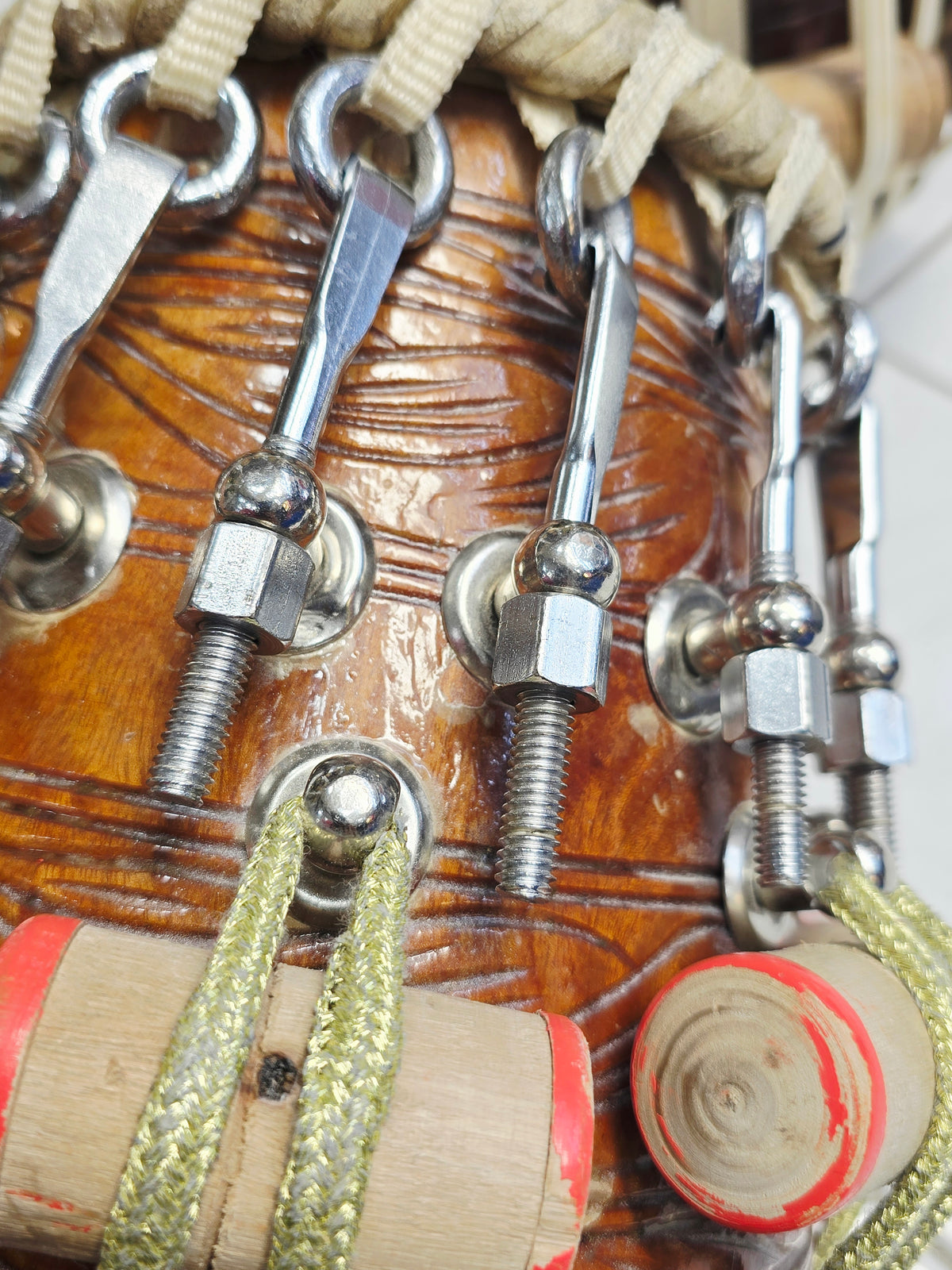 Svaragni Precision | 5.5" F/F# Preowned Iqbal Bolted Mahogany Dayan *Minor Cosmetic Blemishes