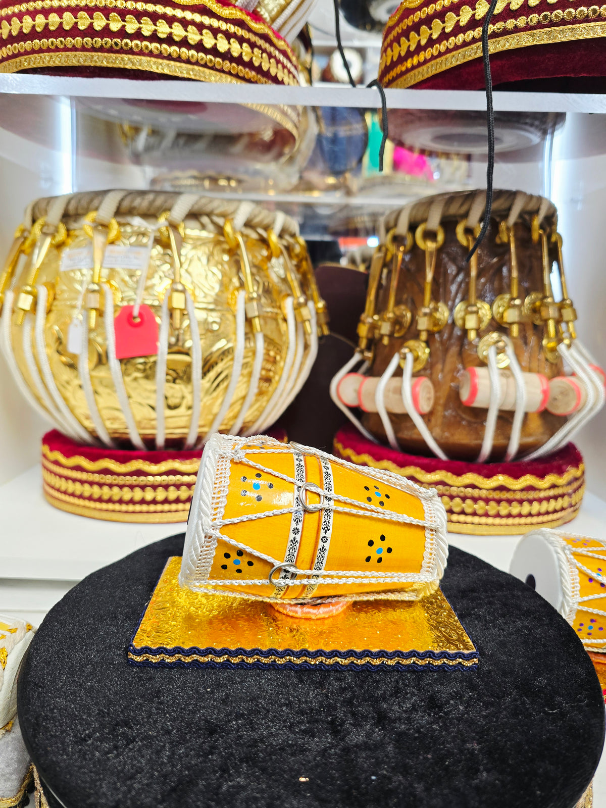 Peetambara | Handcrafted Miniature Decorative Dholak