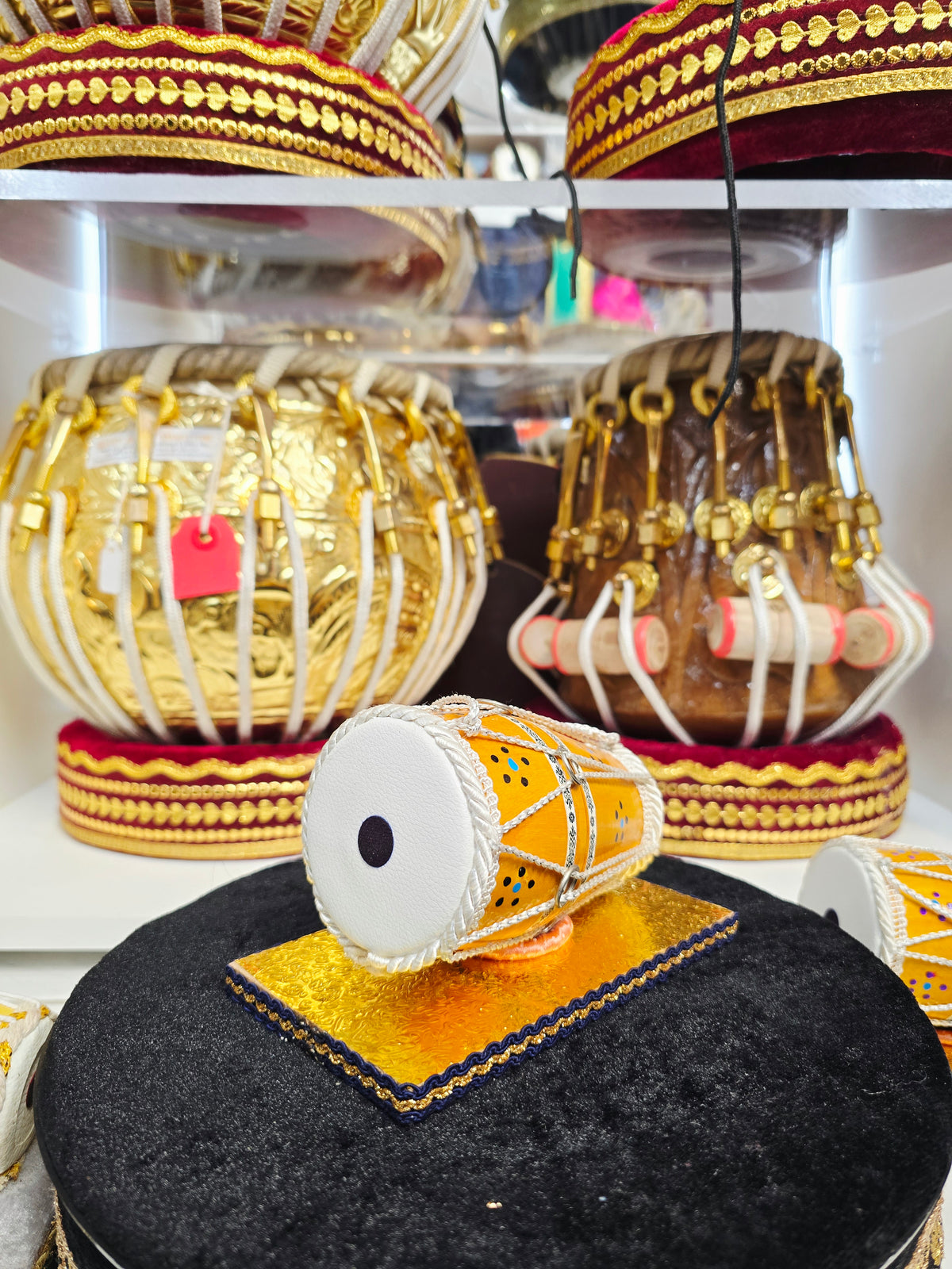 Peetambara | Handcrafted Miniature Decorative Dholak