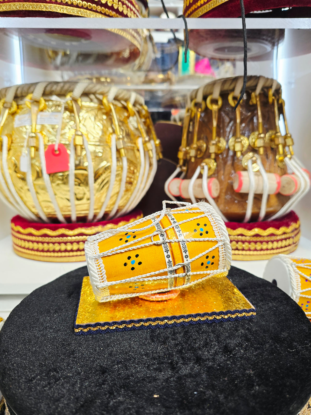 Peetambara | Handcrafted Miniature Decorative Dholak