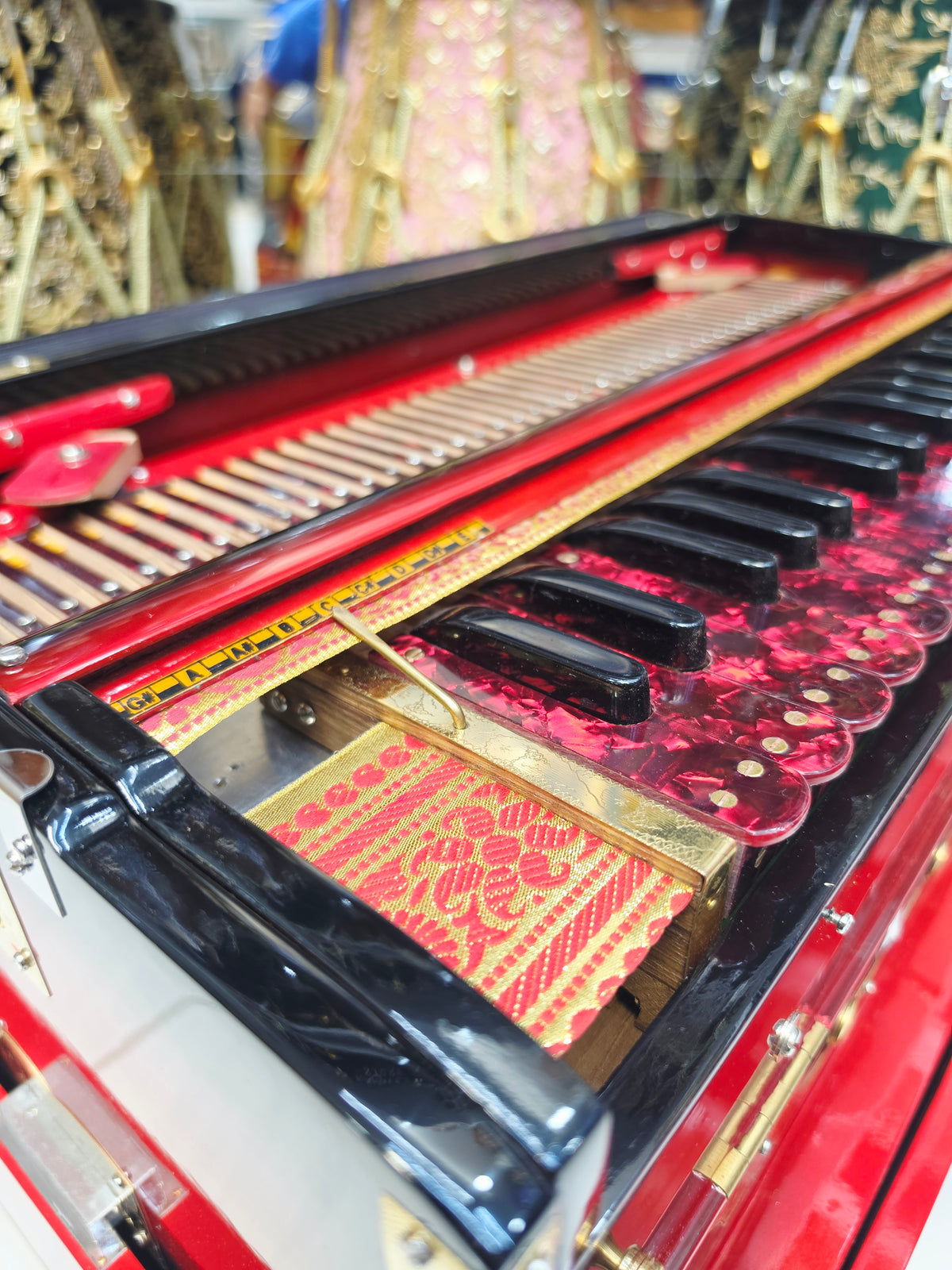 Crimson Darbar | Premium 3 Reed BMF 9 Scale Changer Harmonium *Minor Cosmetic Blemishes *Exceptional Tone