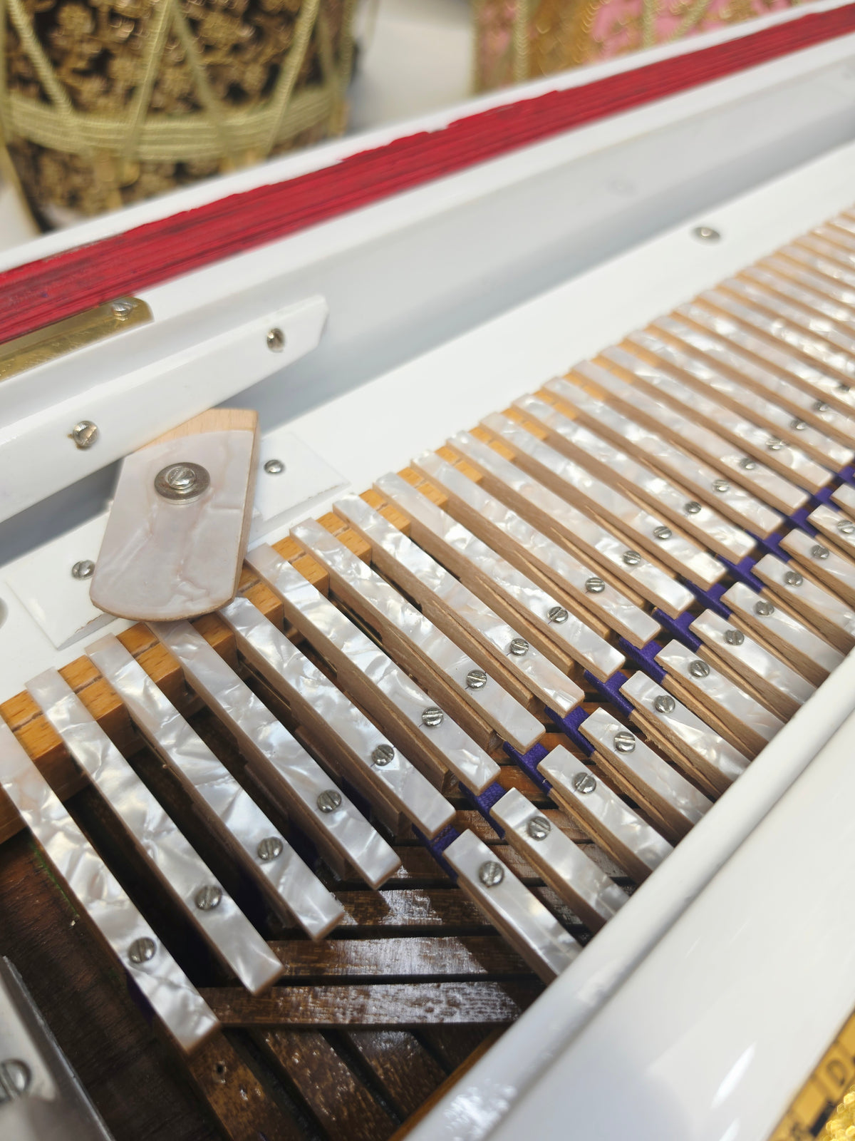Shvet Sangeet | Premium Custom White 3 Reed BMF 9 Scale Changer Harmonium