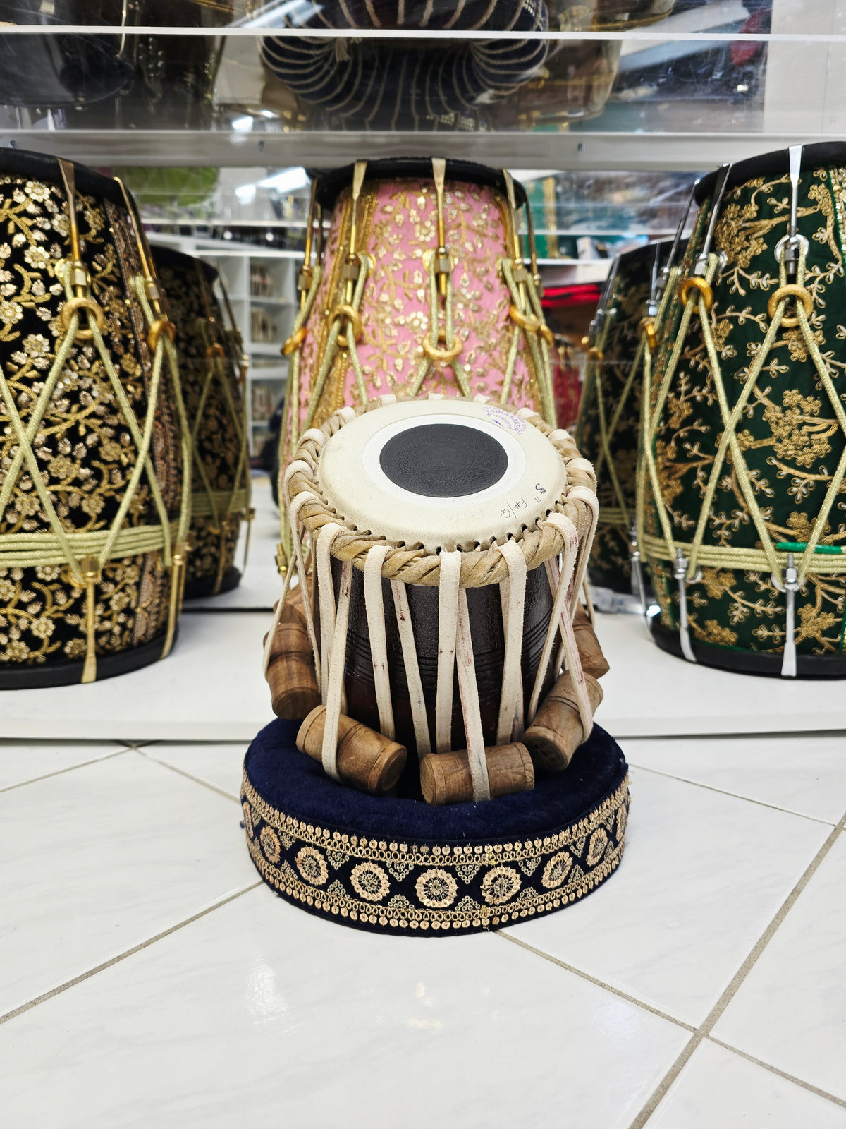 Vyomnaad | 5" F#/G Mohd. Sharif Skin Red Sheesham Dayan *Very Minor Cosmetic Blemishes *Mediocre Sound