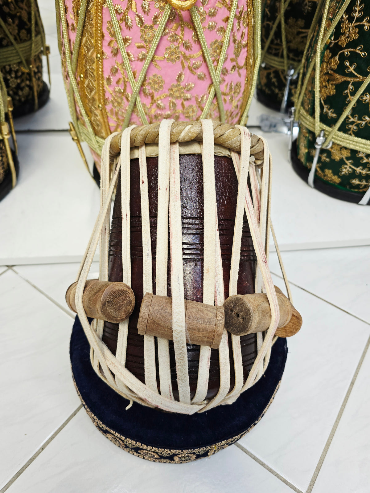 Vyomnaad | 5" F#/G Mohd. Sharif Skin Red Sheesham Dayan *Very Minor Cosmetic Blemishes *Mediocre Sound