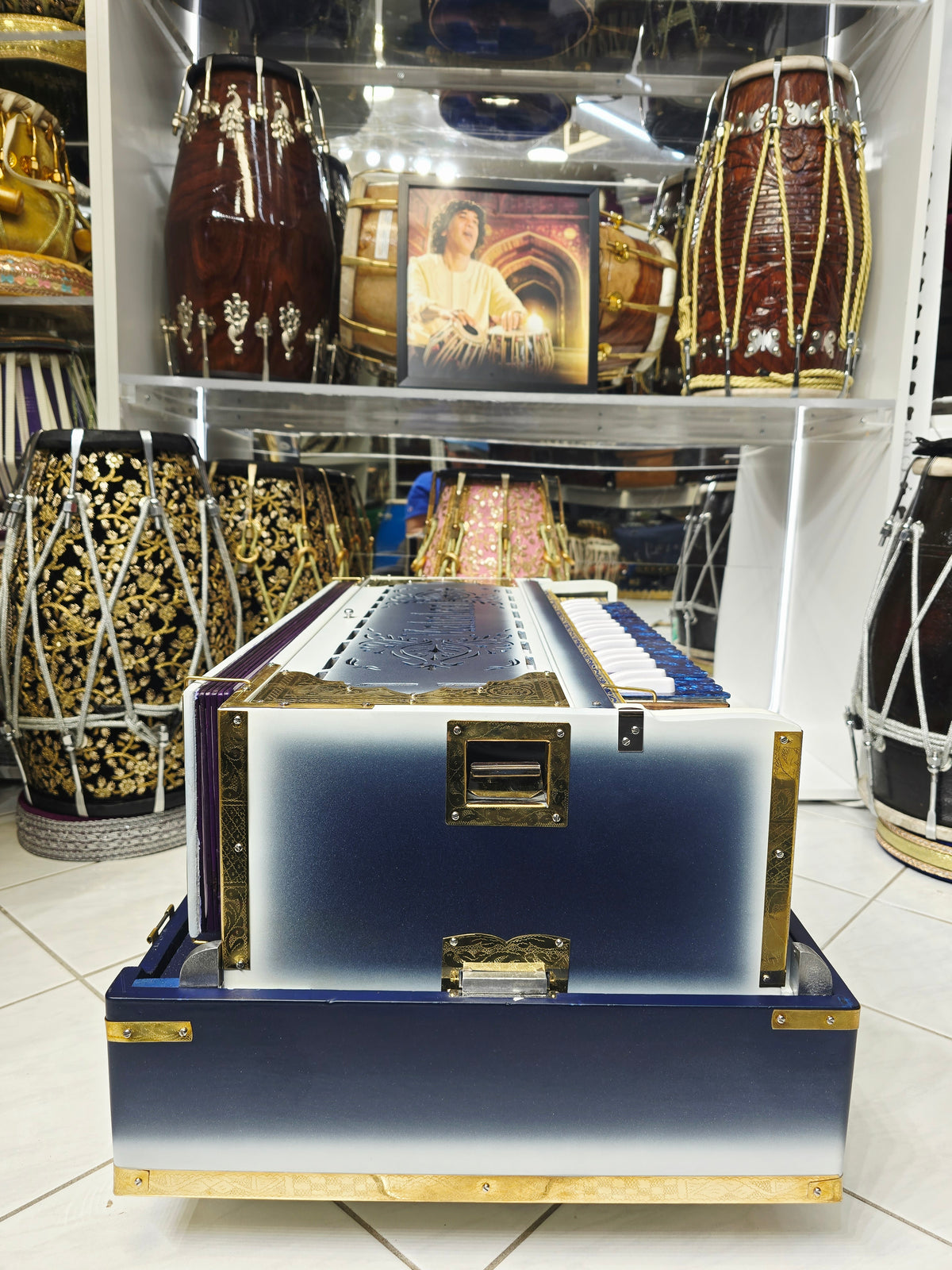 Pt. Avinash's Custom Harmonium Build