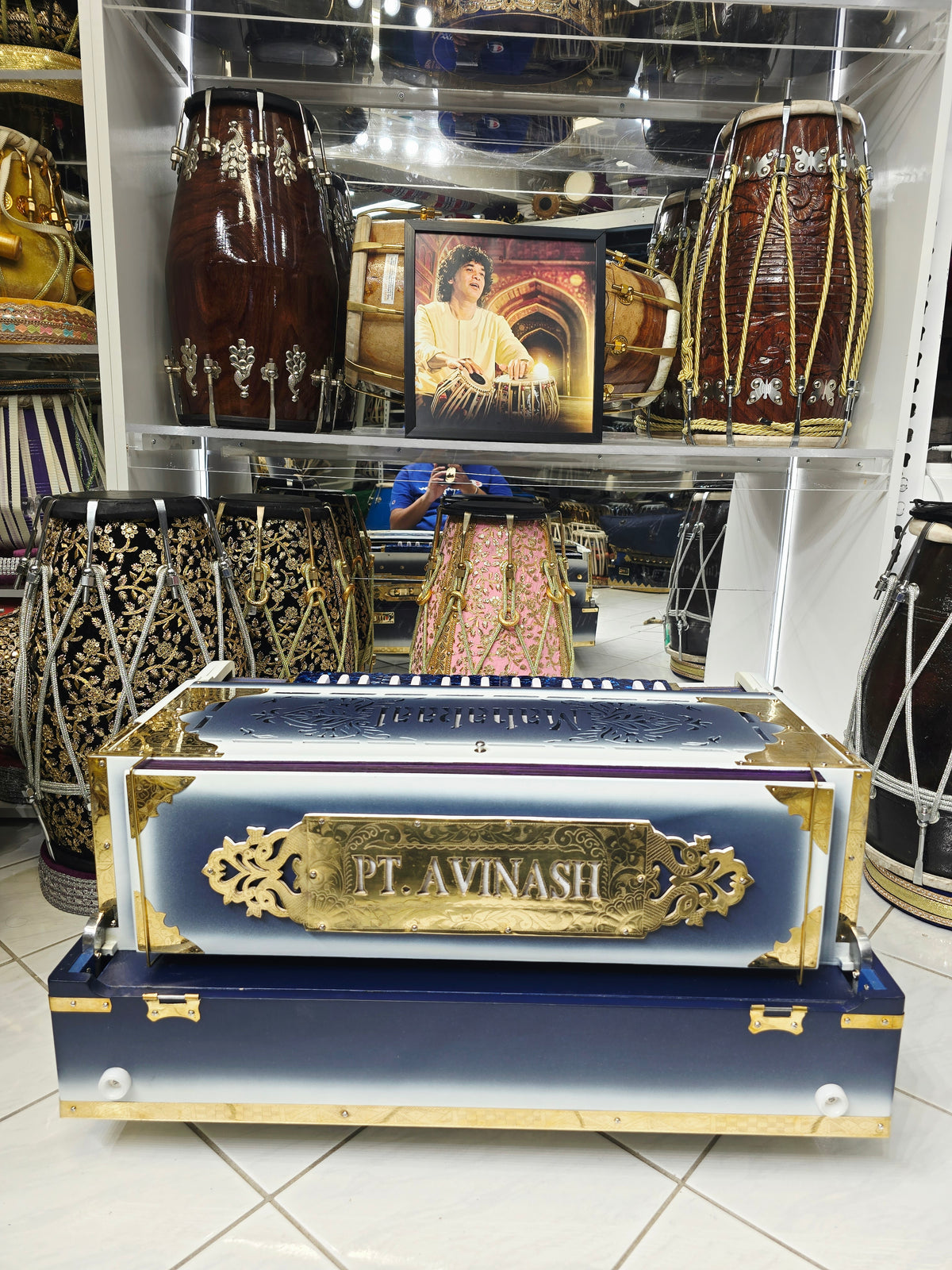 Pt. Avinash's Custom Harmonium Build