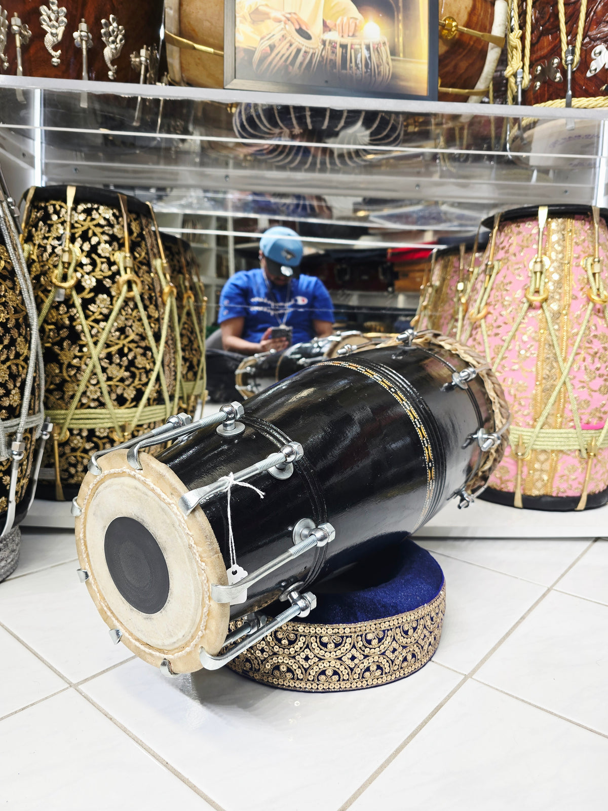 Kala Vaadya Refurbished Black Bina Naal (Dholki) | Exceptional Tone with Carry Handle *Cosmestic Blemishes
